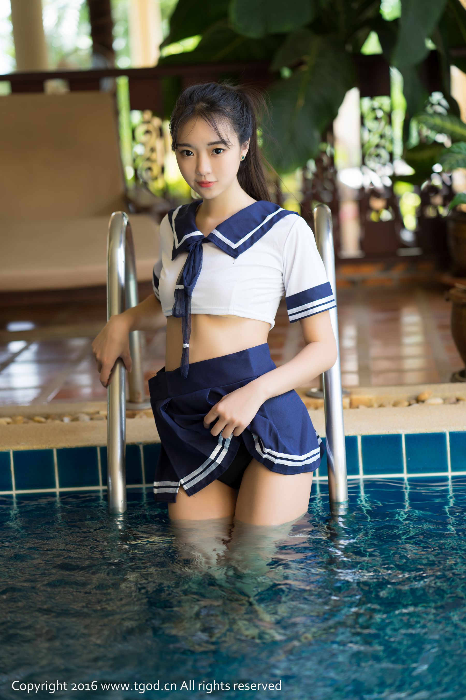 Coca -Cola Vicky's Samui Island Travel first issue Push Goddess/You Mihui