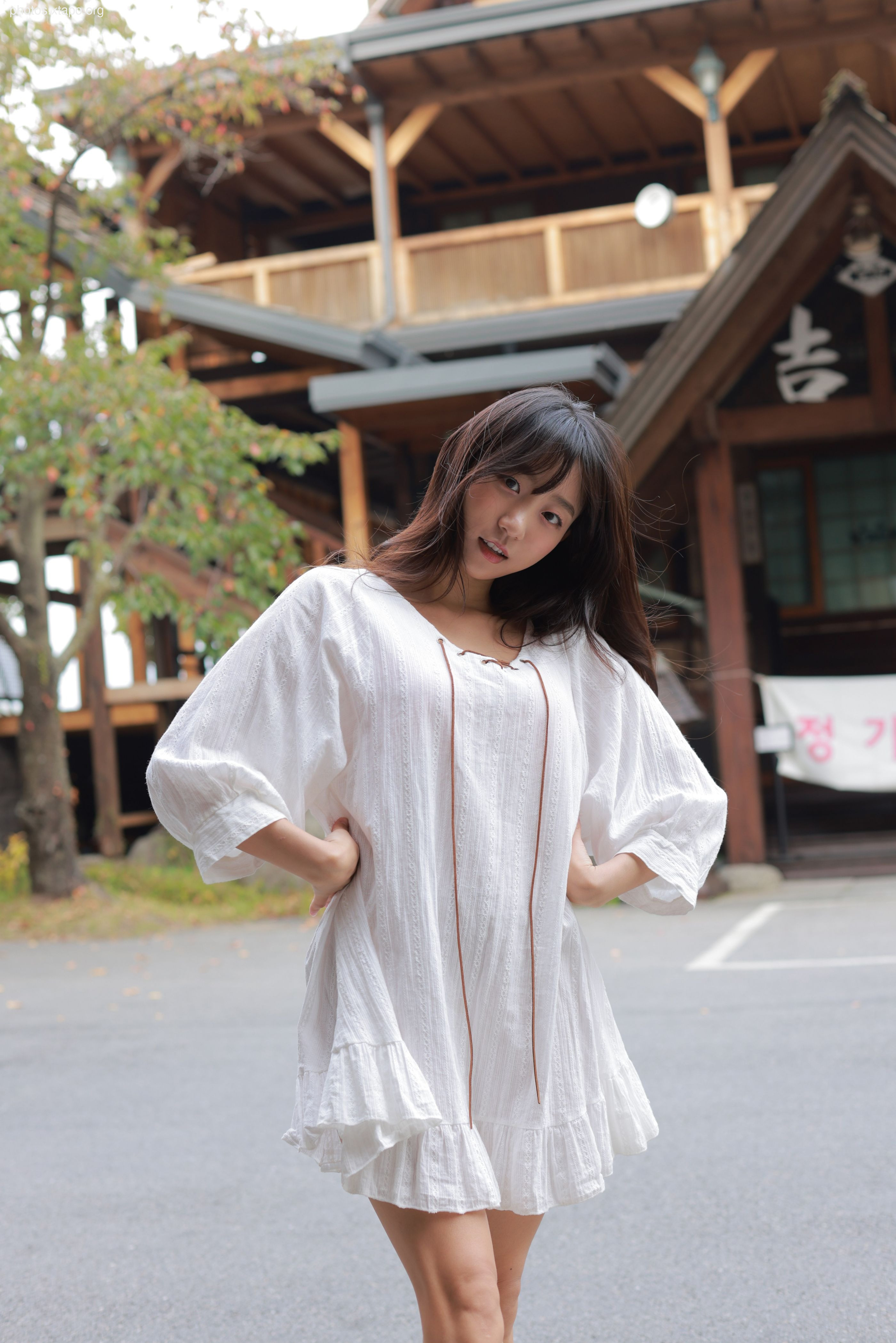 Eunji Pyo - NO.06 Eunji’s Digital Photobook 2022-2 FALL 160P1V-1.05GB