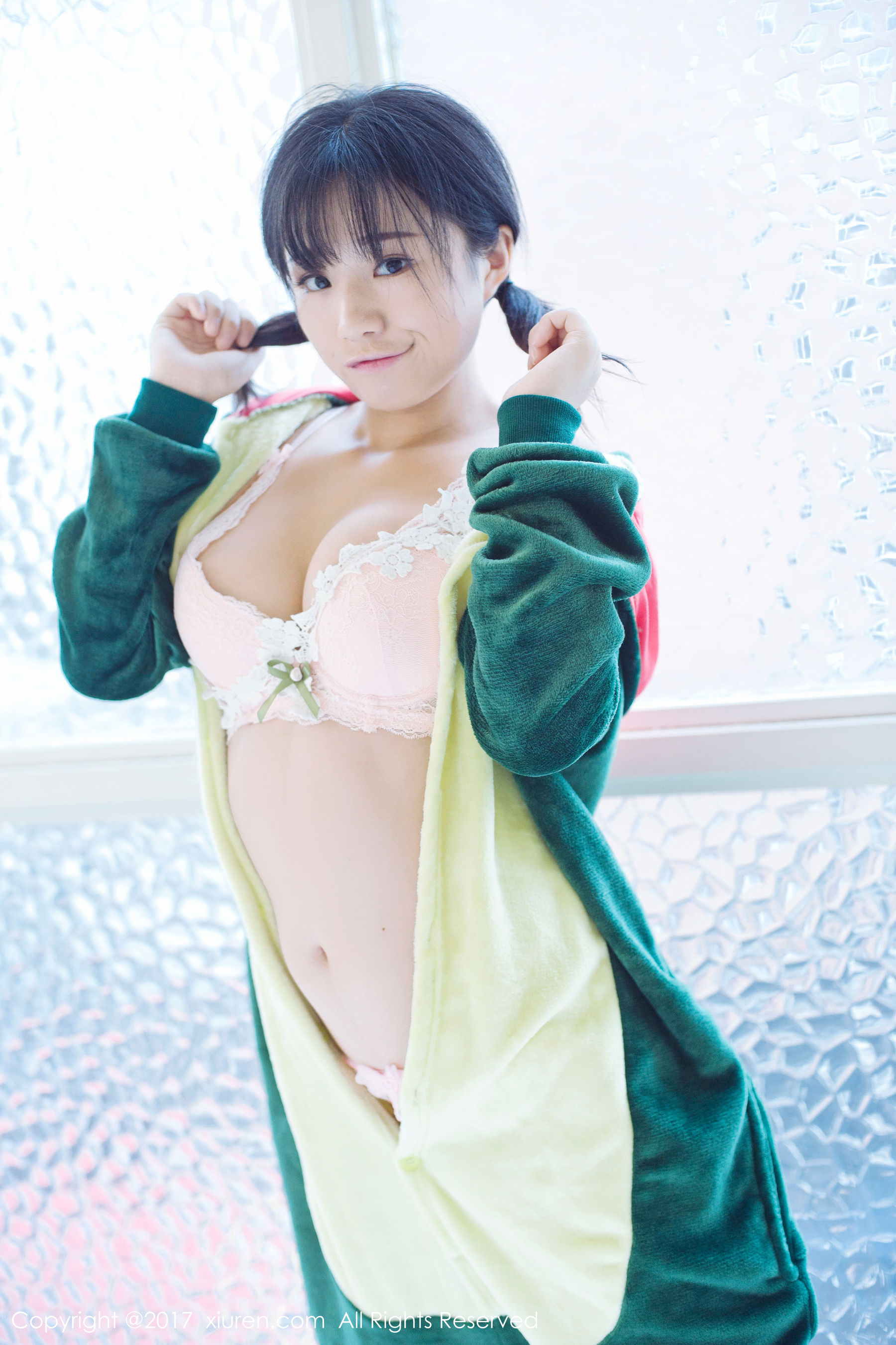 Kurai Yuka Little Strawberry Small Series and Little Dinosaur Robe Xiuren No.831