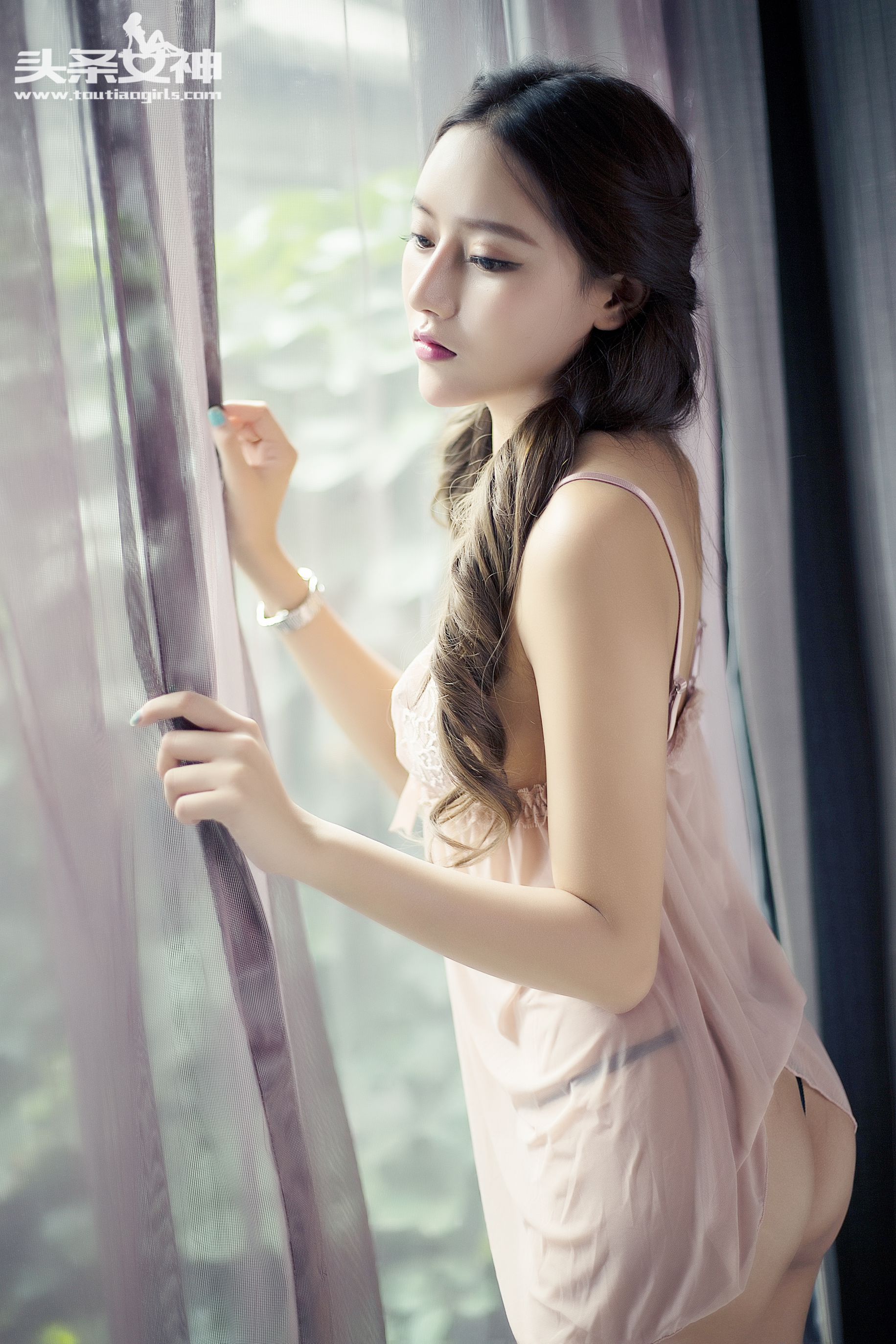 Tongtong's Snow Mustel Skin A Toy Headline Goddess