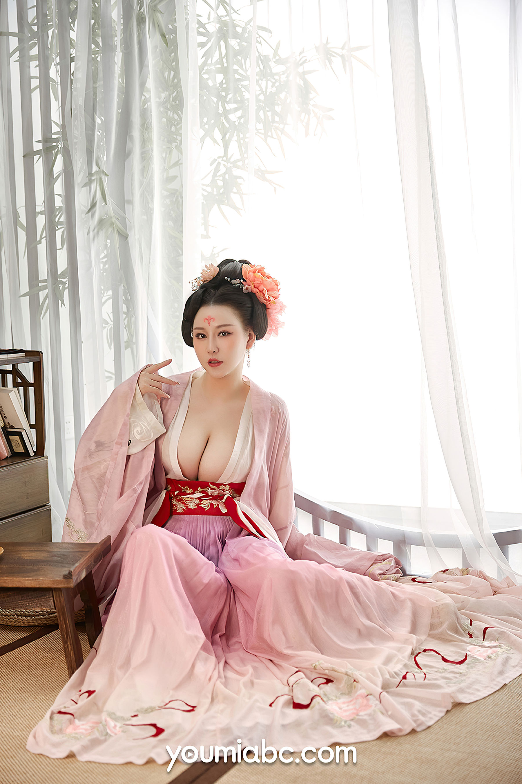 Youmi Youmiabc Fisla Palace Palace Lady Picture