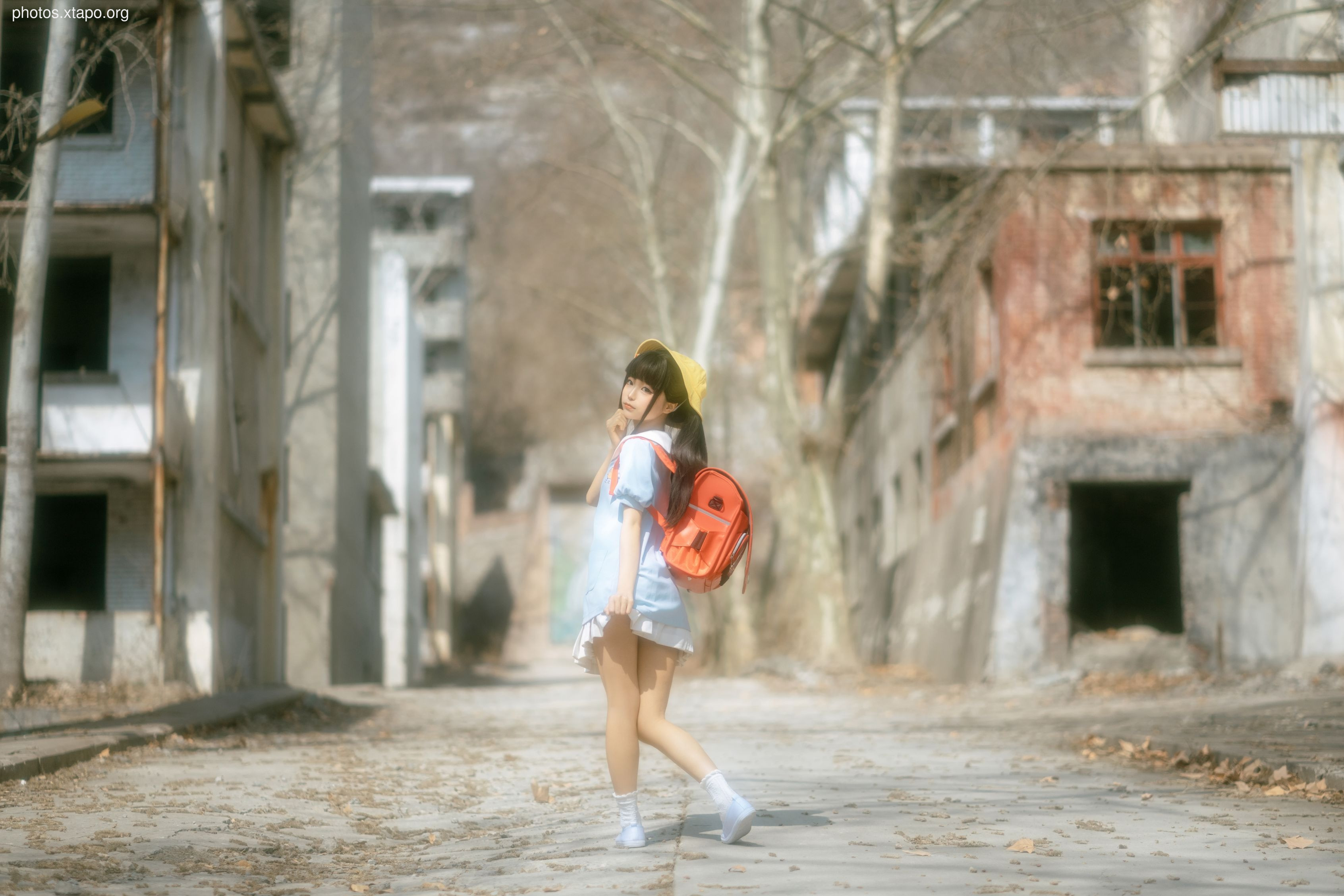 Stupid Momo -Little Yellow Hat Gentleman Edition 156p -1.49g