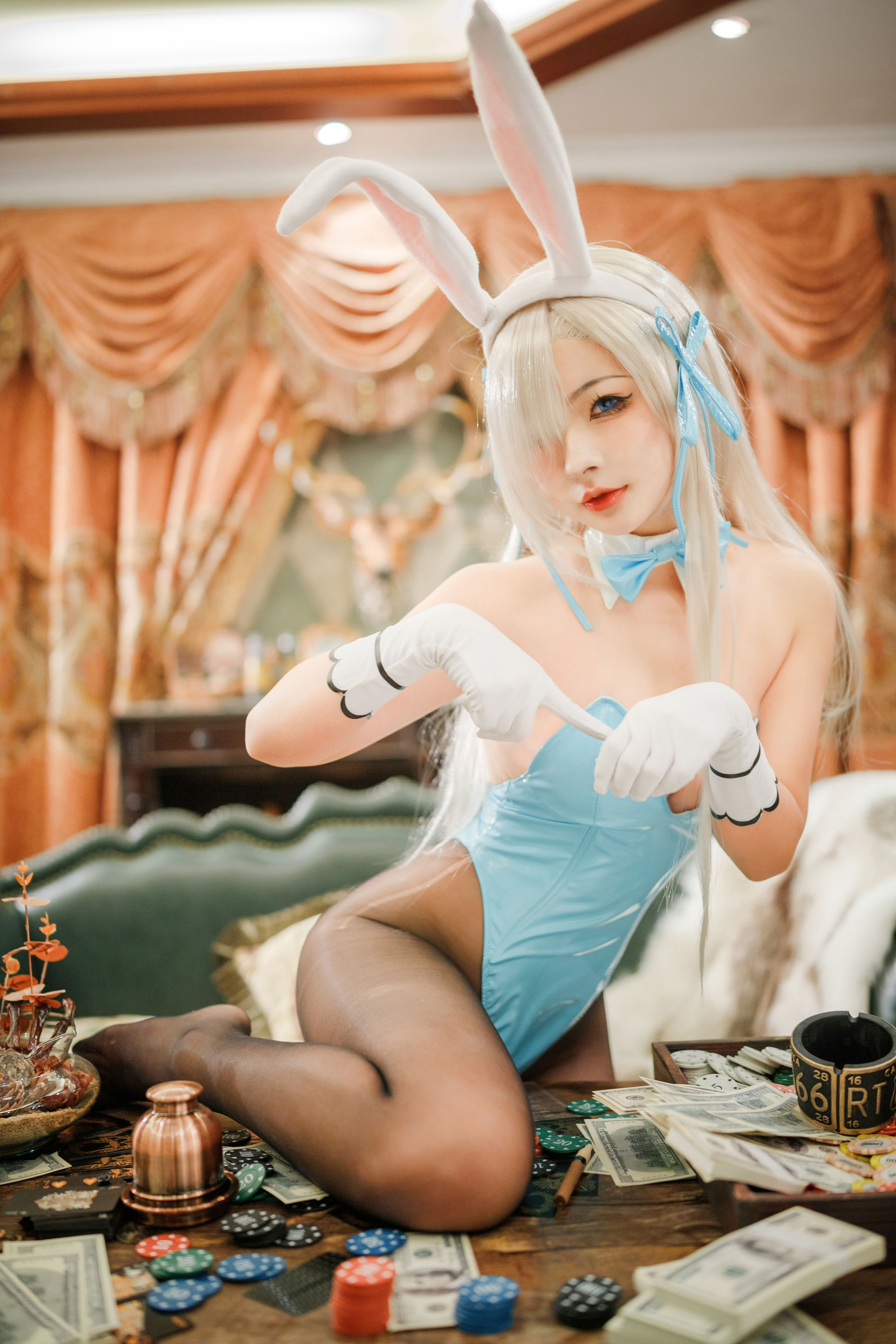 Internet celebrity coser Yuuhui Yuhui -Ichi Ichi Shimota -Rabbit Girl