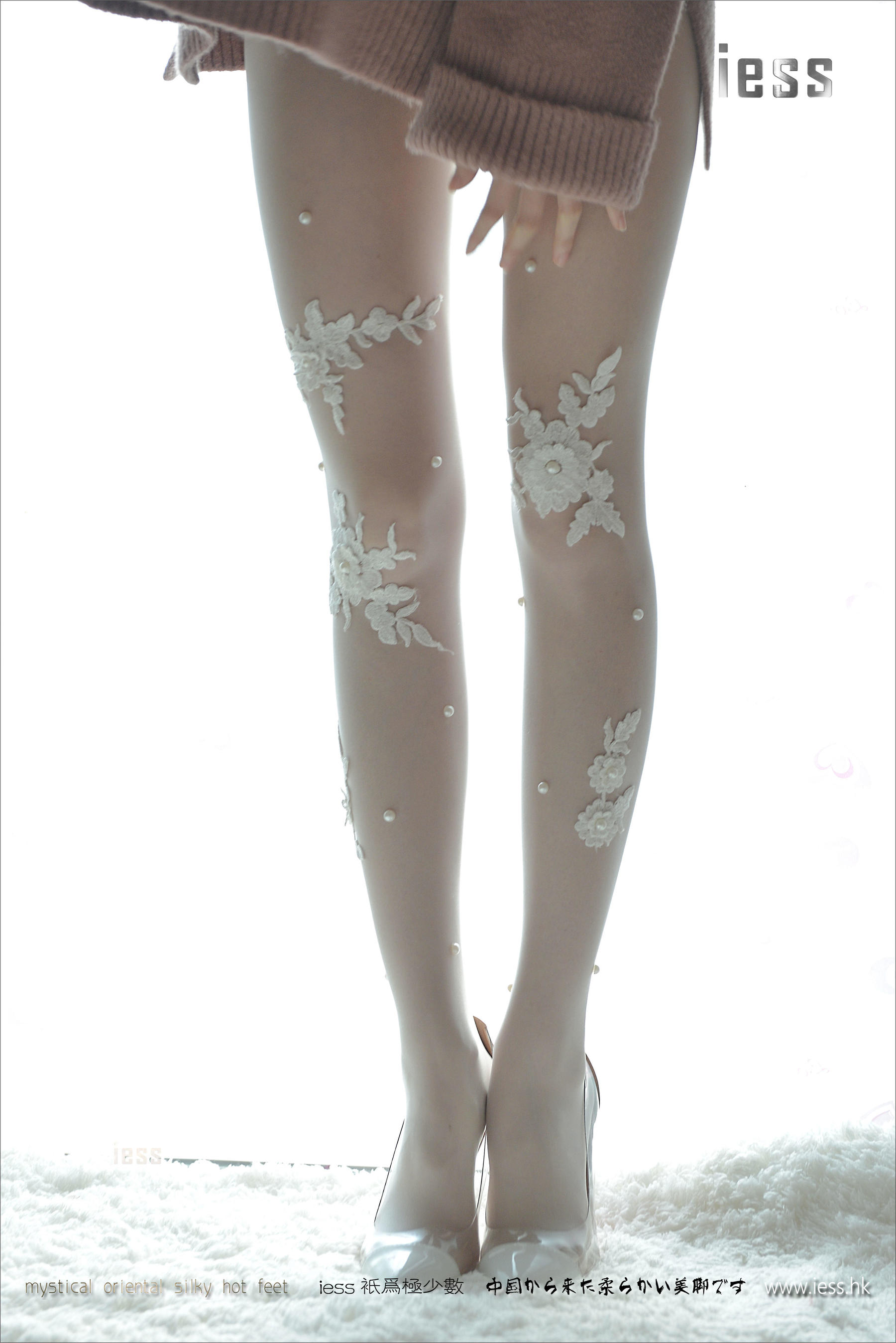 Silk Foot Bento 083 Jiajia Snow Lotus IESS Thinky Orientation