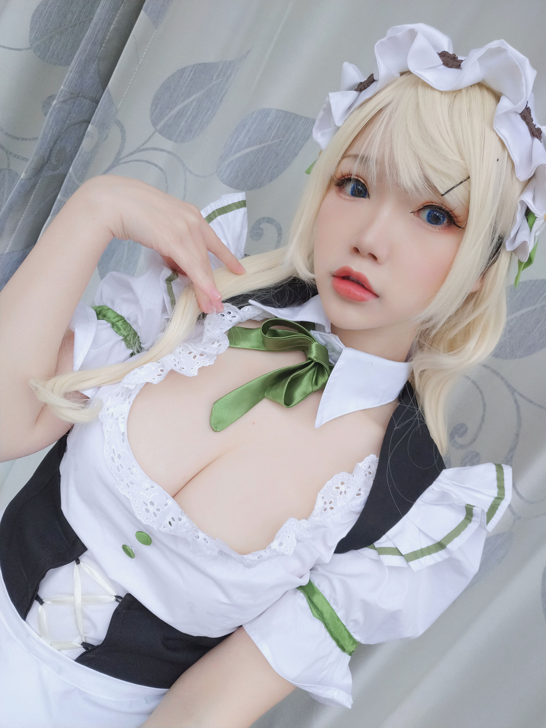 Net Red Coser Photo Anime blogger Xueqing Astra -Maid
