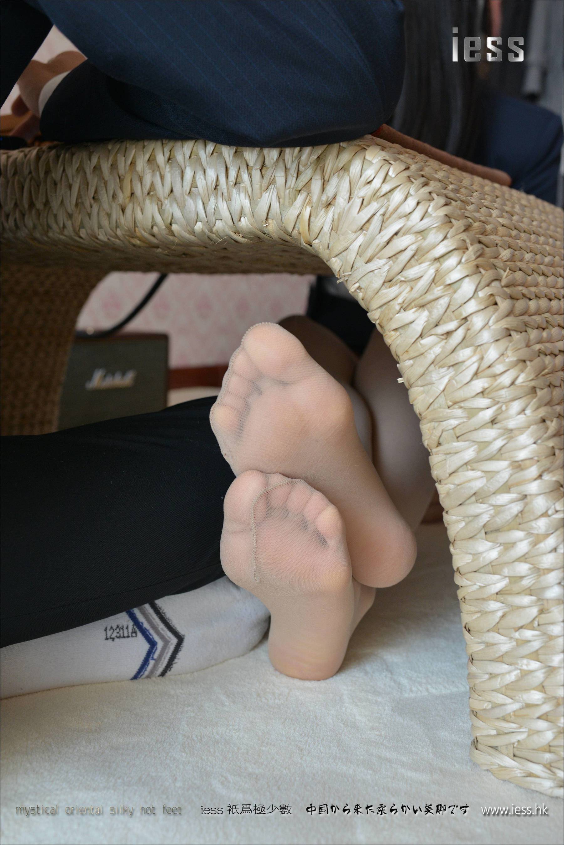 Silk Foot Bento 108 Zhang Xinyue Silk Foot scene drama My Sister Calling Rang Rang I IESS Different Thoughts