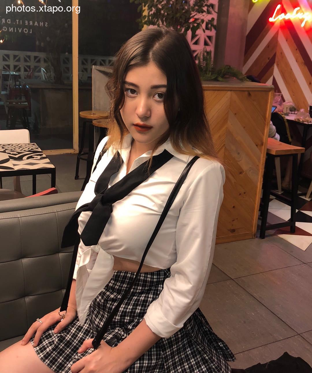 Sunnaaaaaaaaa Big Boobs Cute Picture and Photo