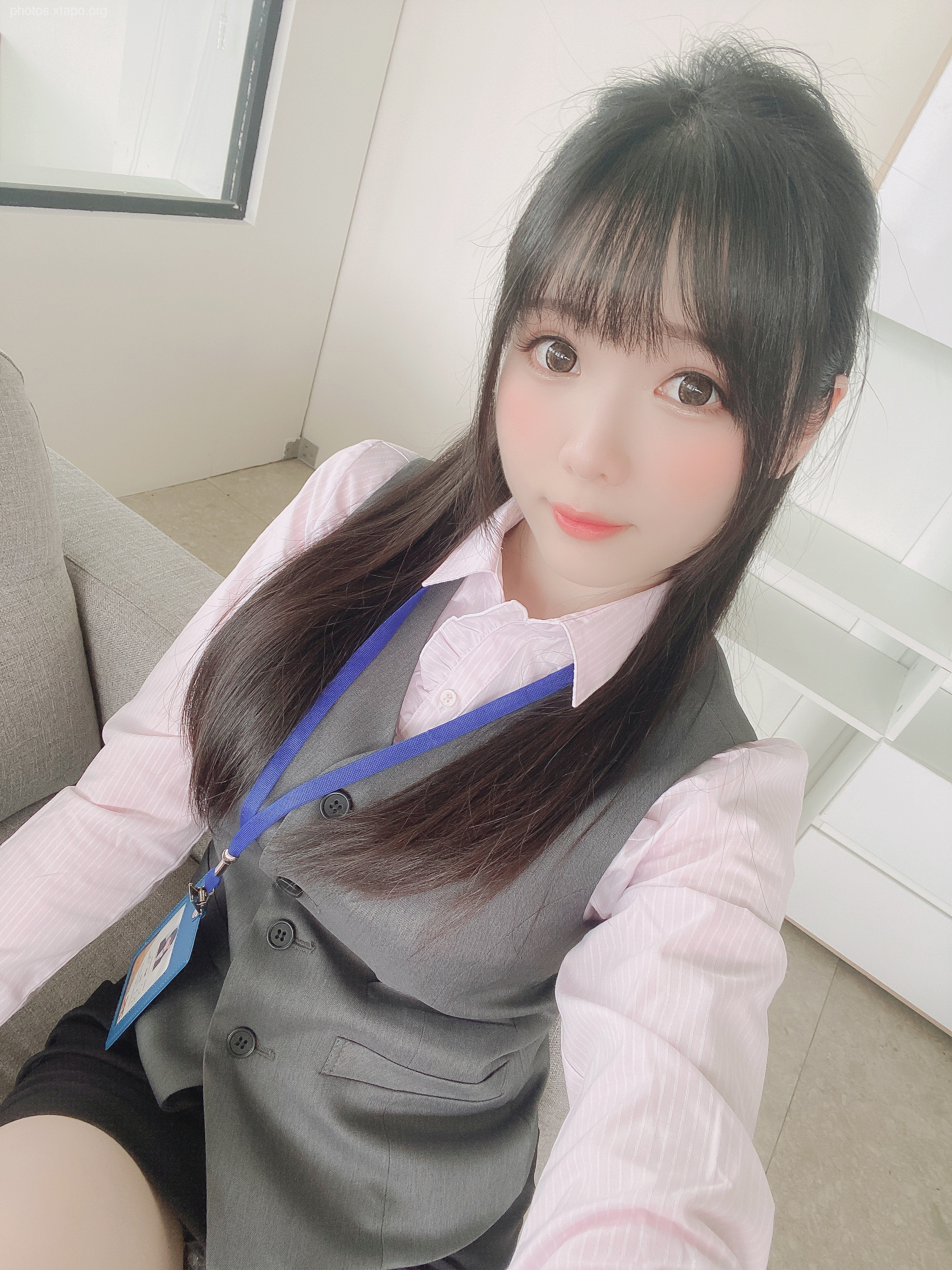 2022-08-25 New employee Shimomo-chan 24p-193.12MB