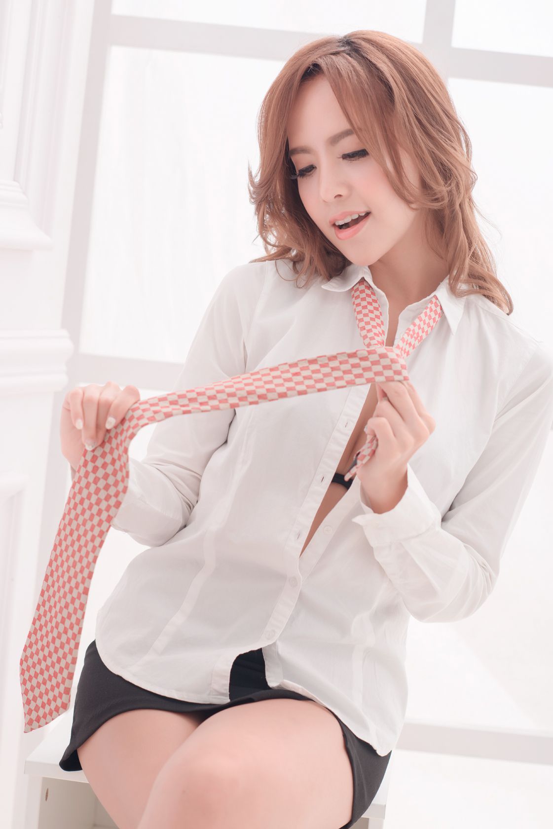 Network Beauty Model Kitty Teacher Teach You Tie tie special