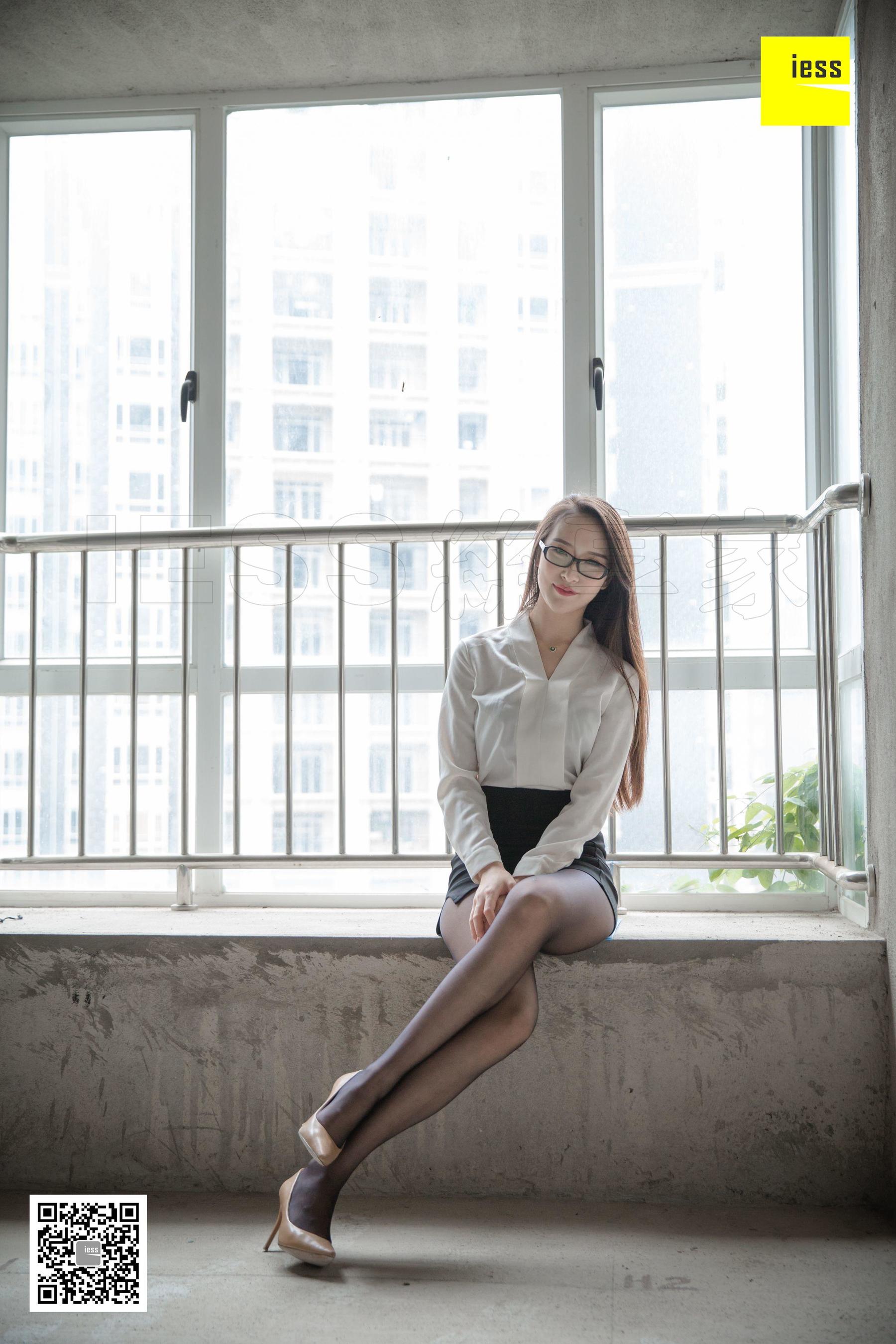 Different Thoughts to IESS Model Yunzhi Black Sales Selling Black House