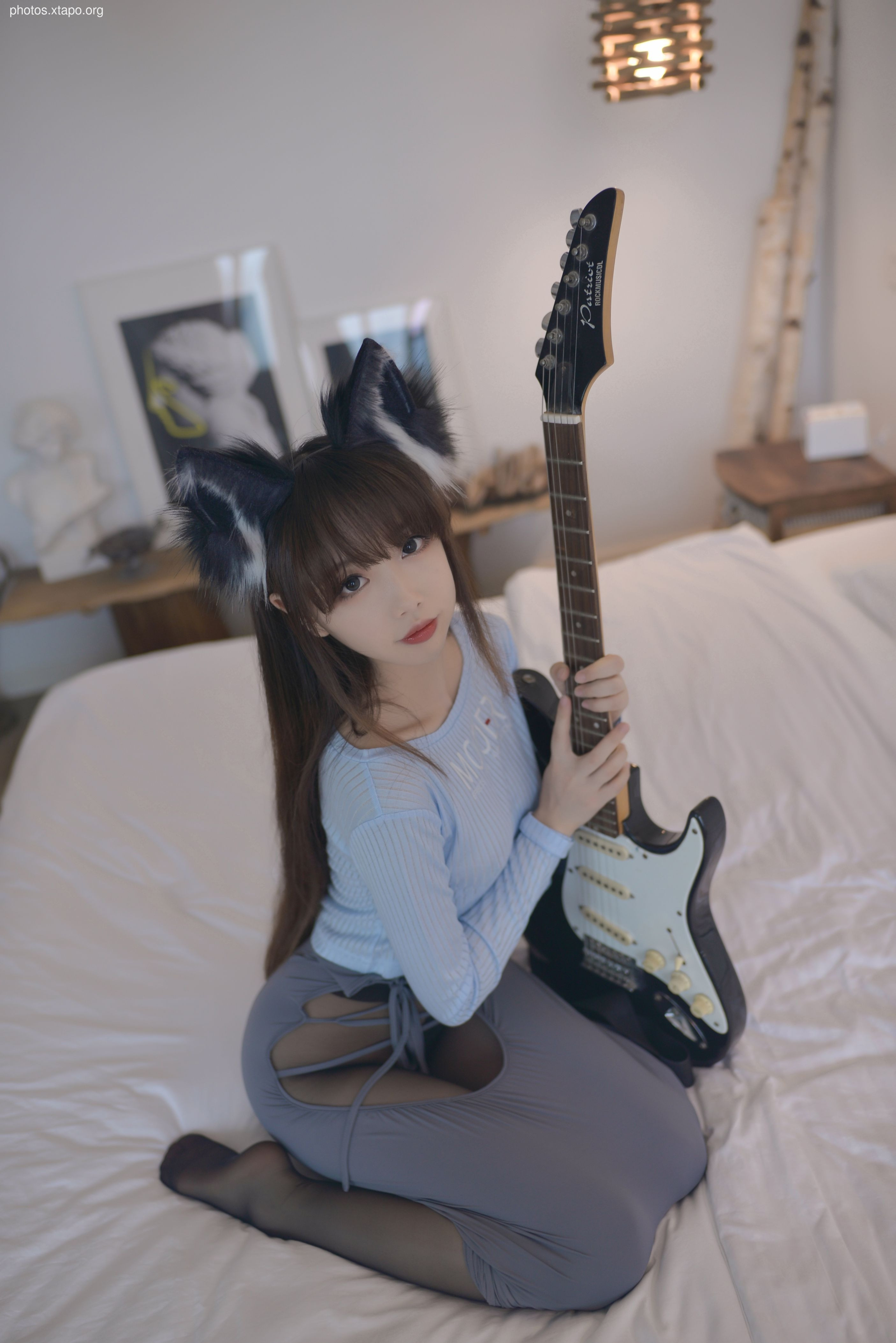 Xueqi Sama Vol.23 Guitar Sister 60P-496MB