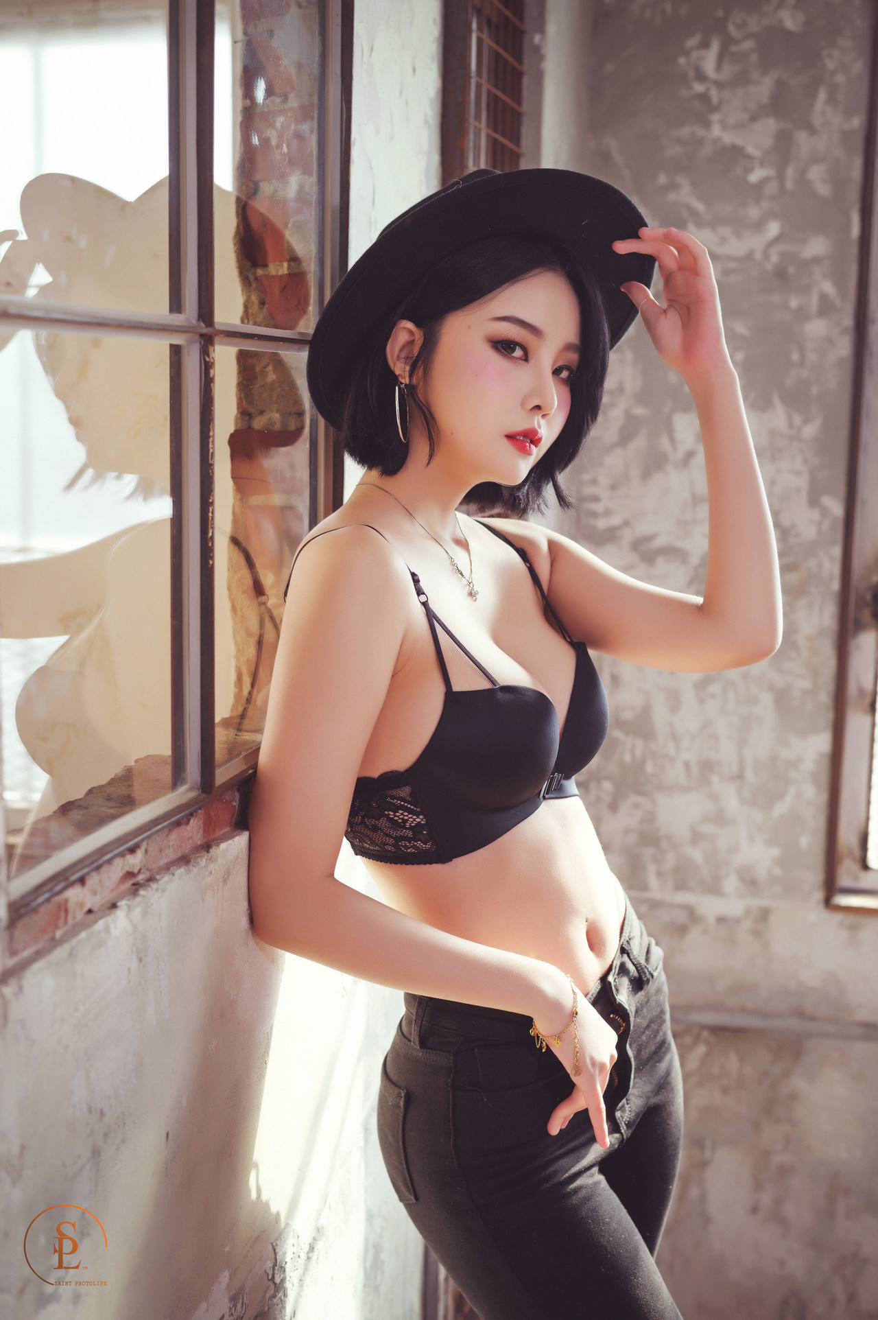 Yuna 유나, [SAINT Photolife] Yuna's Wild – Set.02