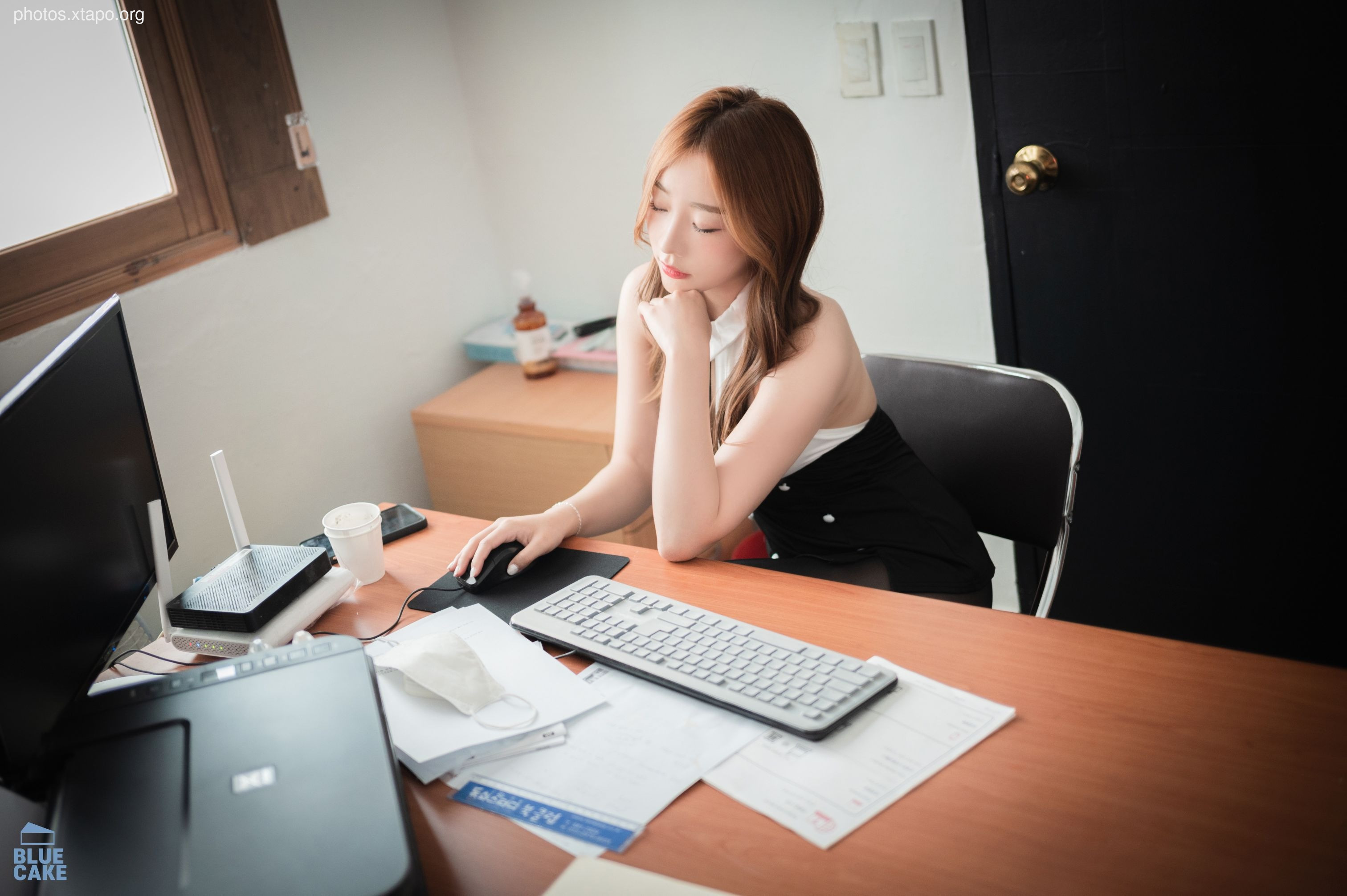 BLUECAKE Black &amp Red 119P-0.98GB