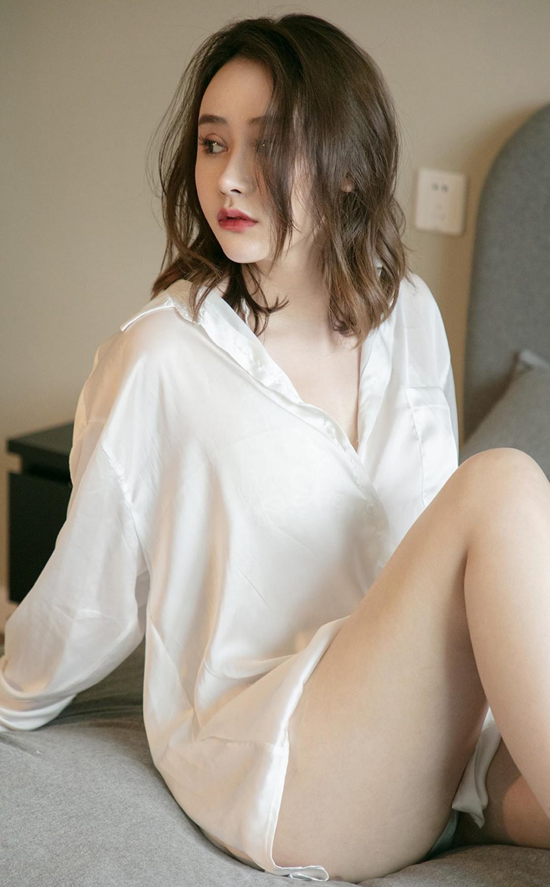 Ugirls Vol.2294 Coral