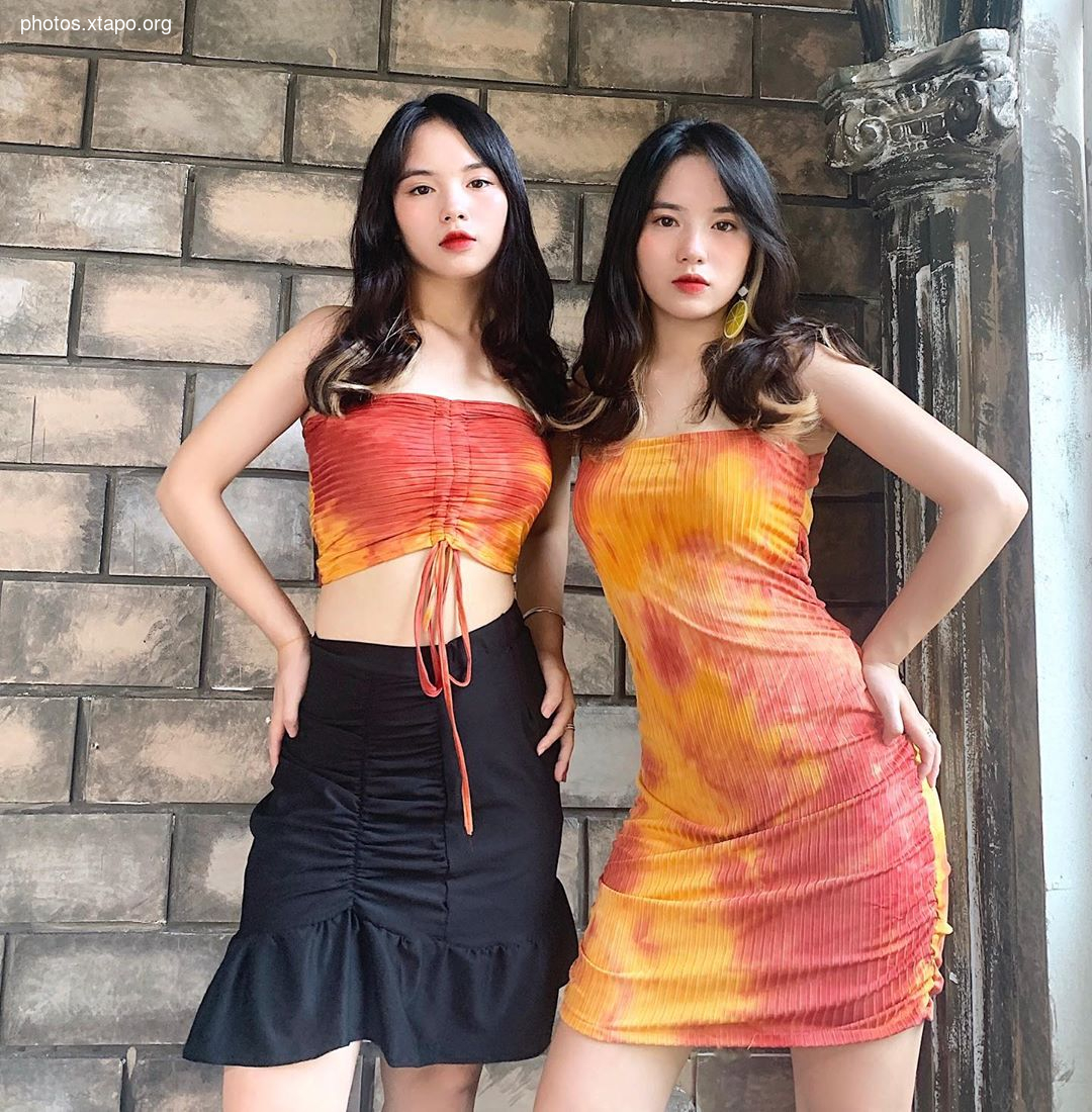 Twins Nguyen Thanh Nga Nguyen Thanh Hang,