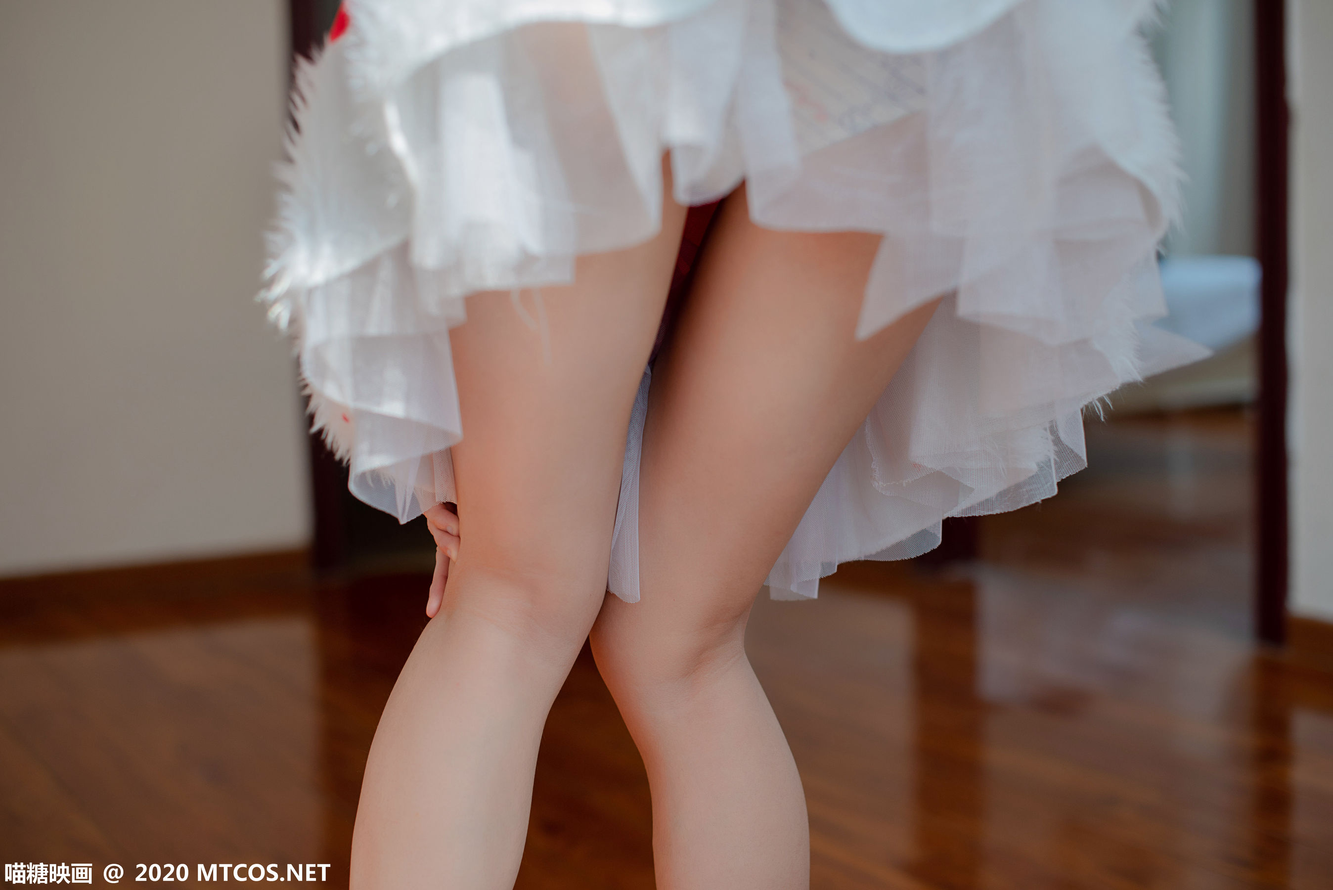 Meow Sugar Scales VOL.293 Qitarar Red Glasses Mother