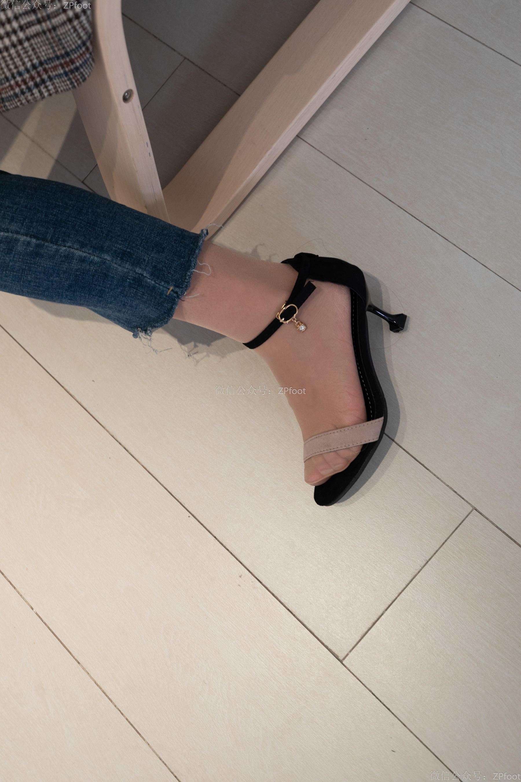 Mountain Tea Photography LSS NO.079 Jeans Small suit