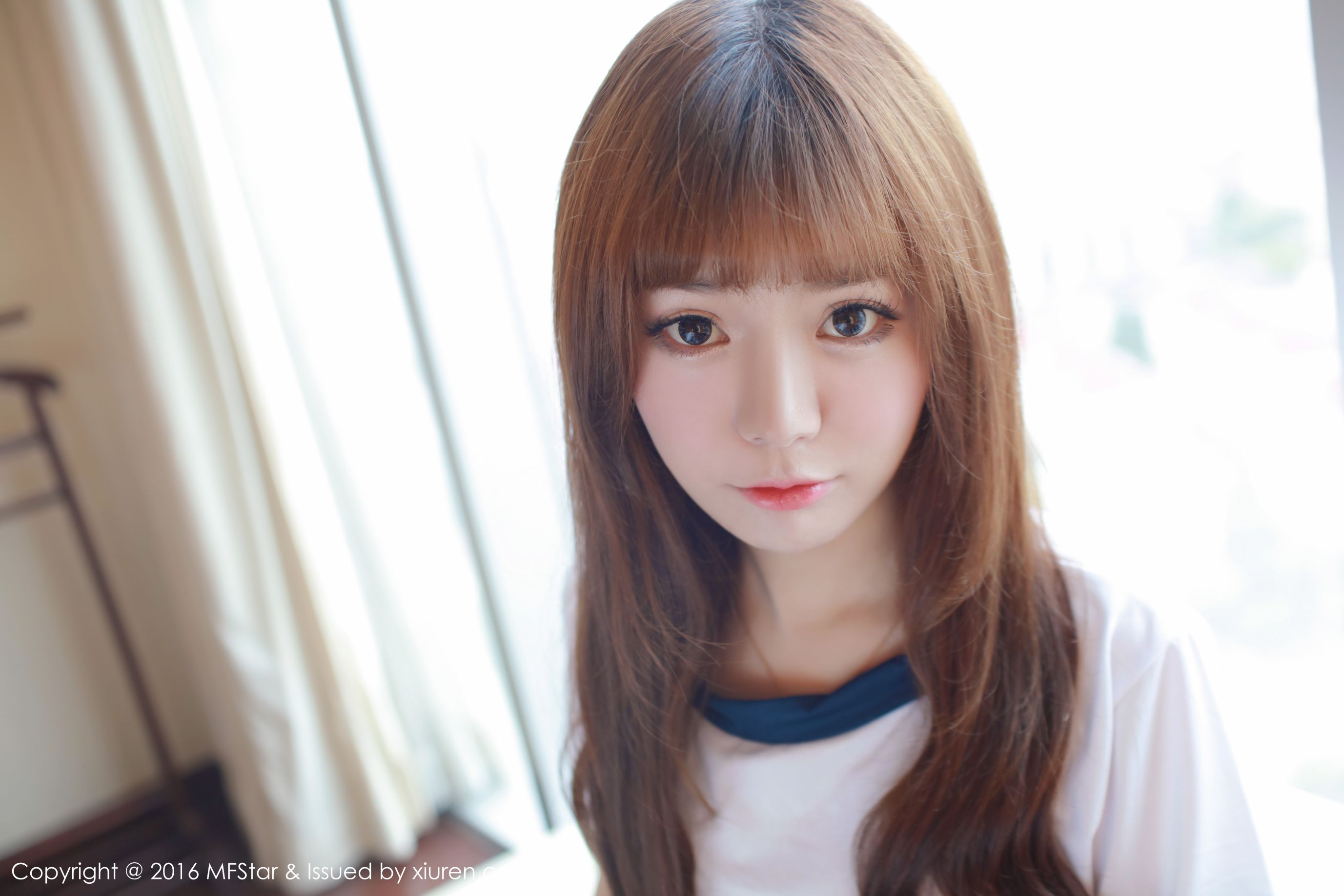 Pink Barbie VV Crystal Porcelain Doll Model Academy MFSTAR VOL.079