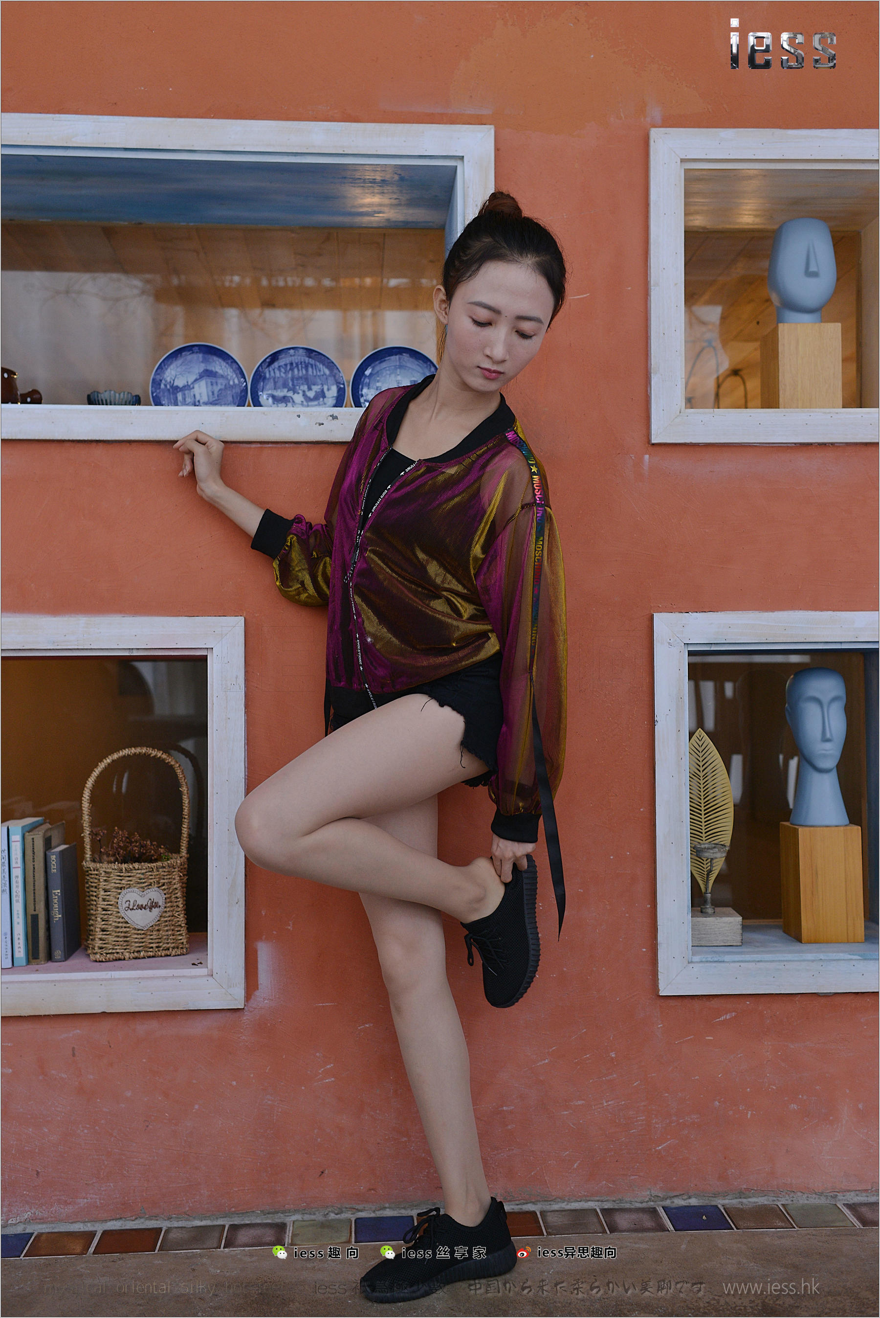 Silk Foot Bento 155 Momo MOMO's Sports Shoes