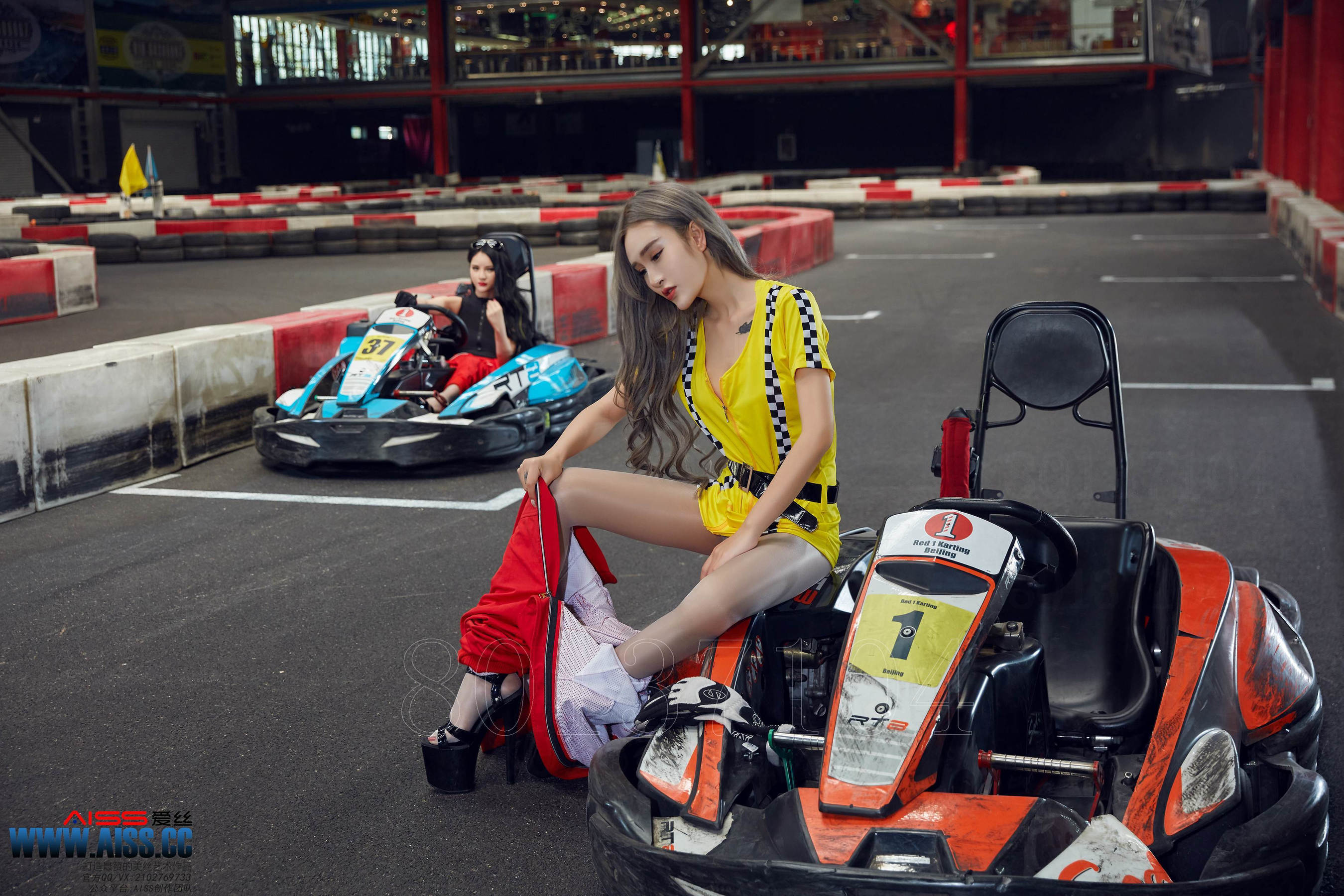 Chen Yayan/Xinyang Hot Blood Circuit AISS Aisi F6031