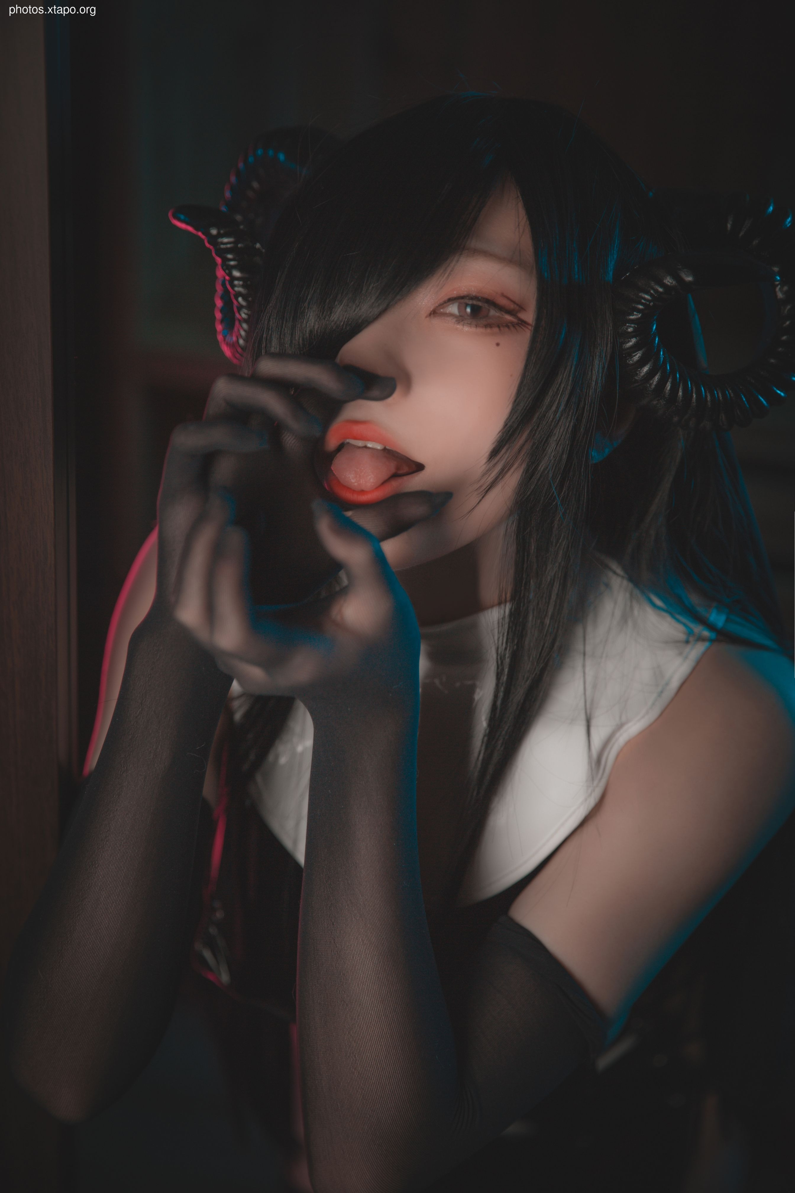 NO.019 Charm Demon Monument 44P-298MB