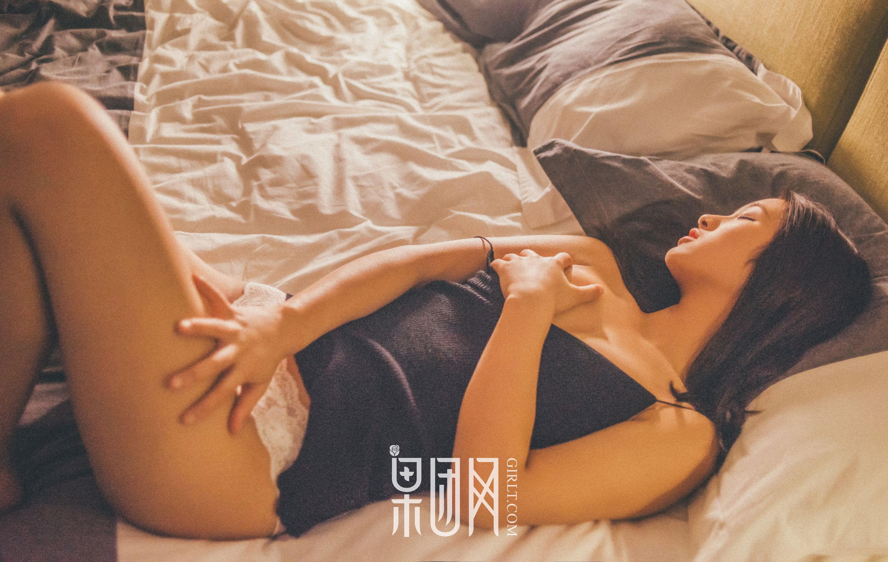 Fat/Liu Yixi Sexy Symbly Anchor Fruit Group Girlt No.128