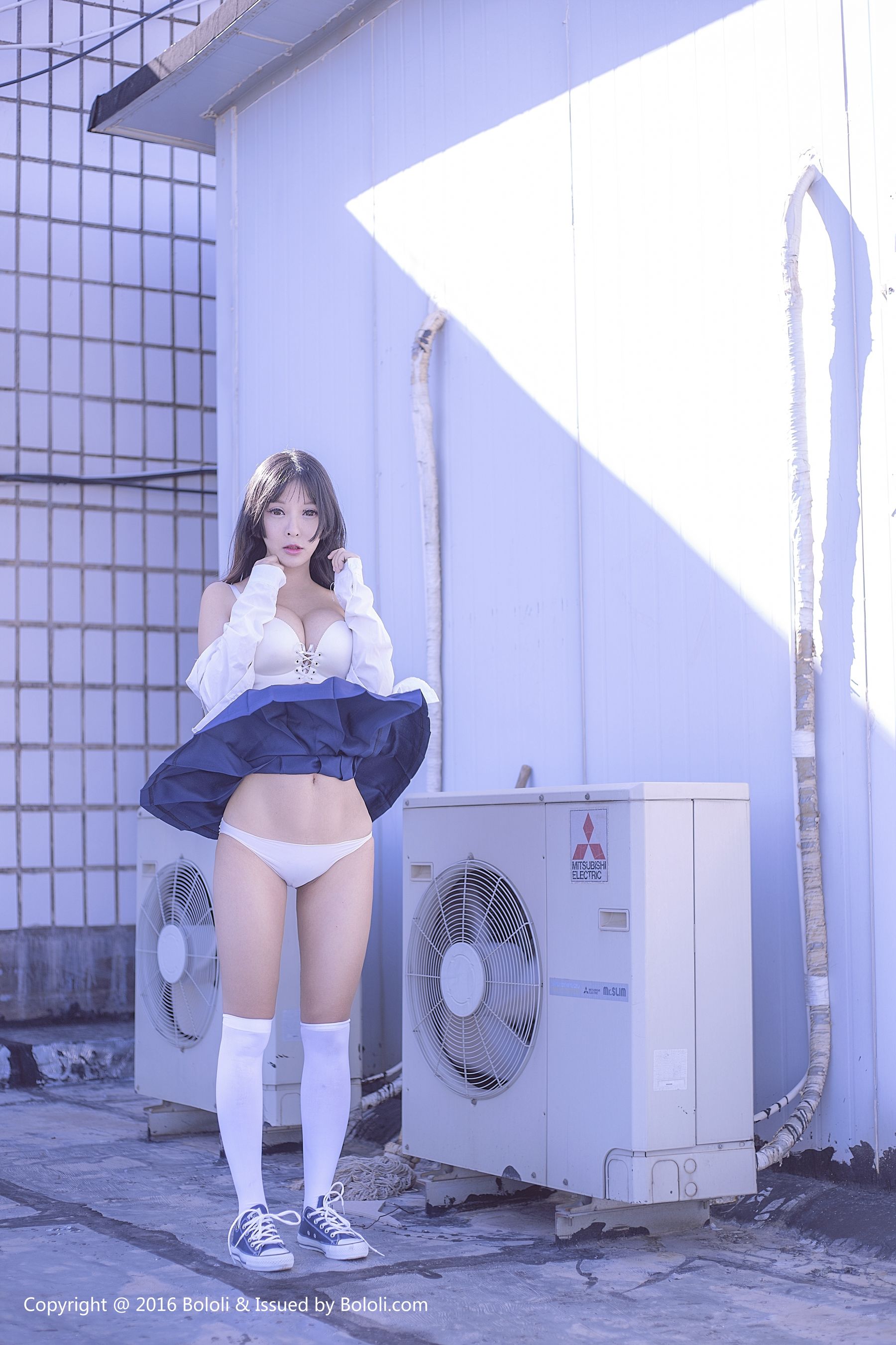 A Victoria JK Temptation BOLOLI Polo Society bol.055