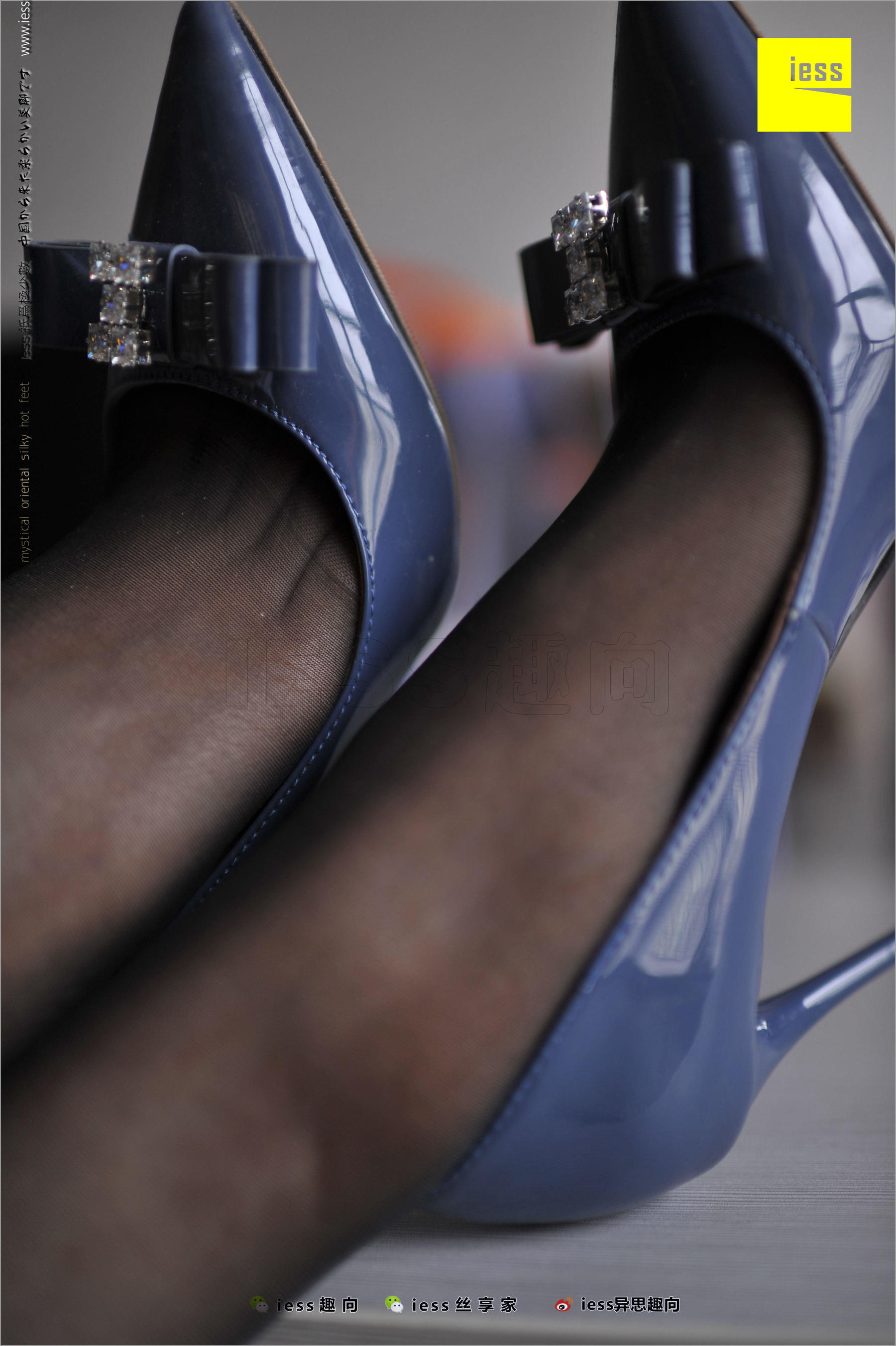 In the past, Xiaoxue's My Female Colleague's Calling Floating Essence Edition Different Thoughts to IESS Silk Foot Bento 211