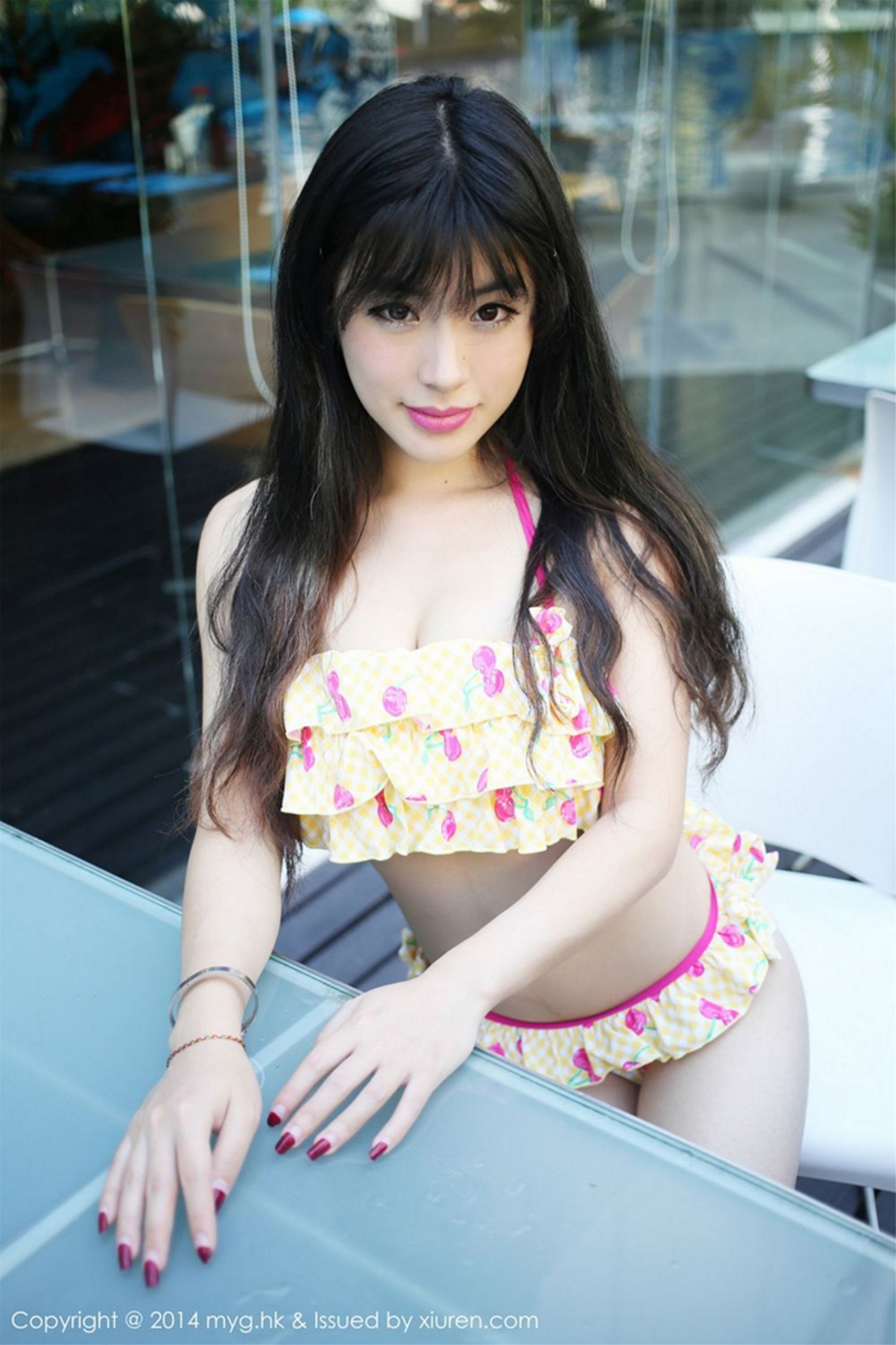 Liu Xueni Verna Thailand Travel lace pajamasbikinistreet shot Miyuan Pavilion Mygirl Vol.088