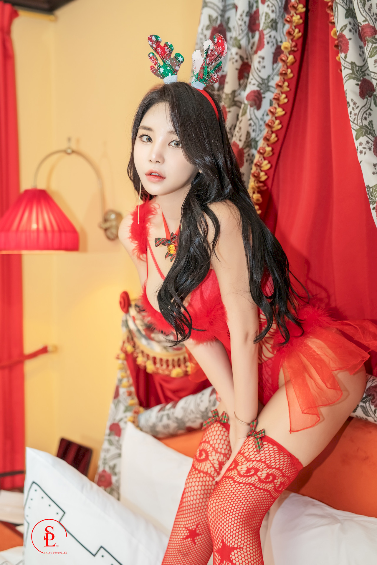 Zzyuri 쮸리, [SAINT Photolife] X-mas