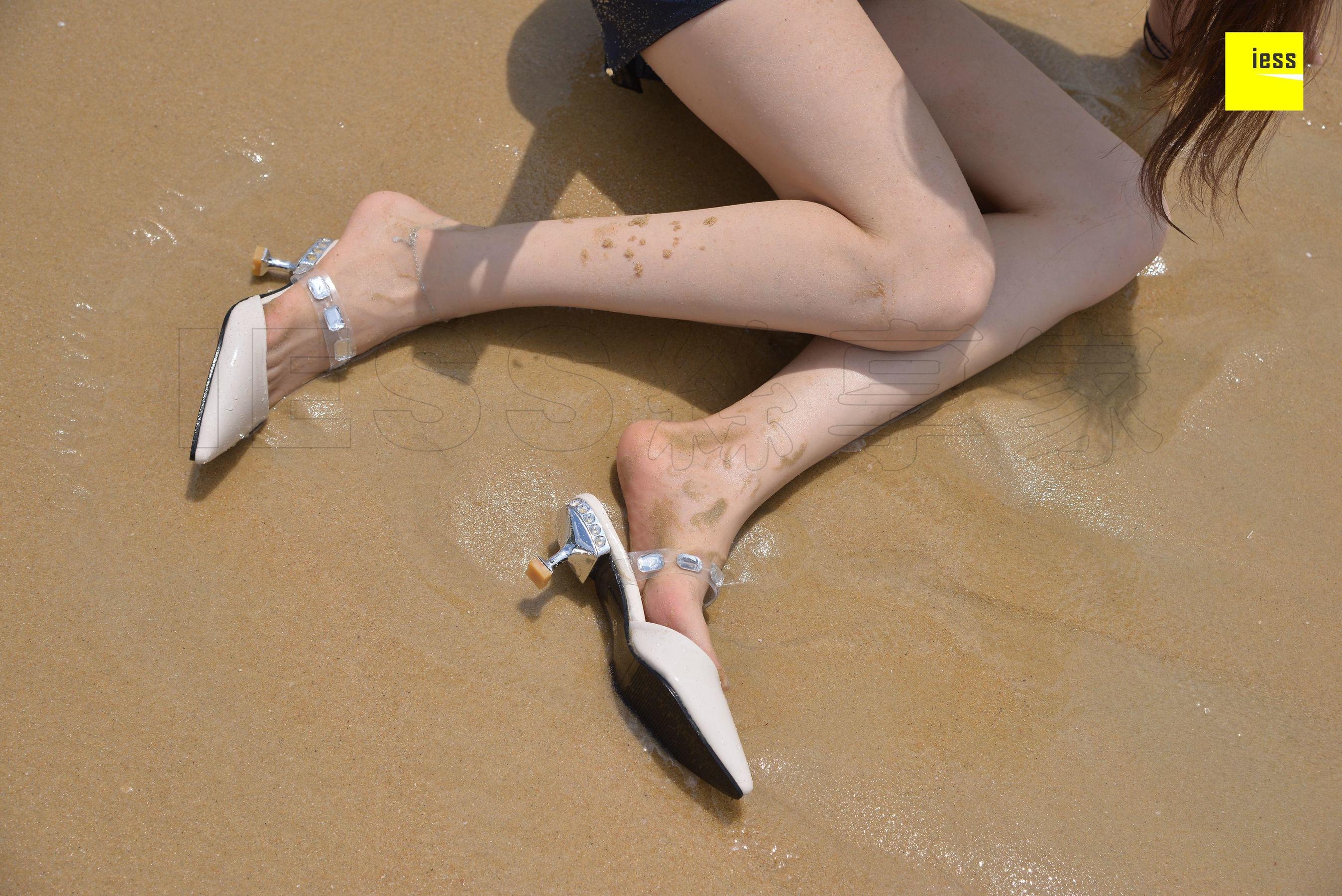 Different Thoughts to IESS Devil on Wednesday Special issue 27 Jiajia Beach Uniform?