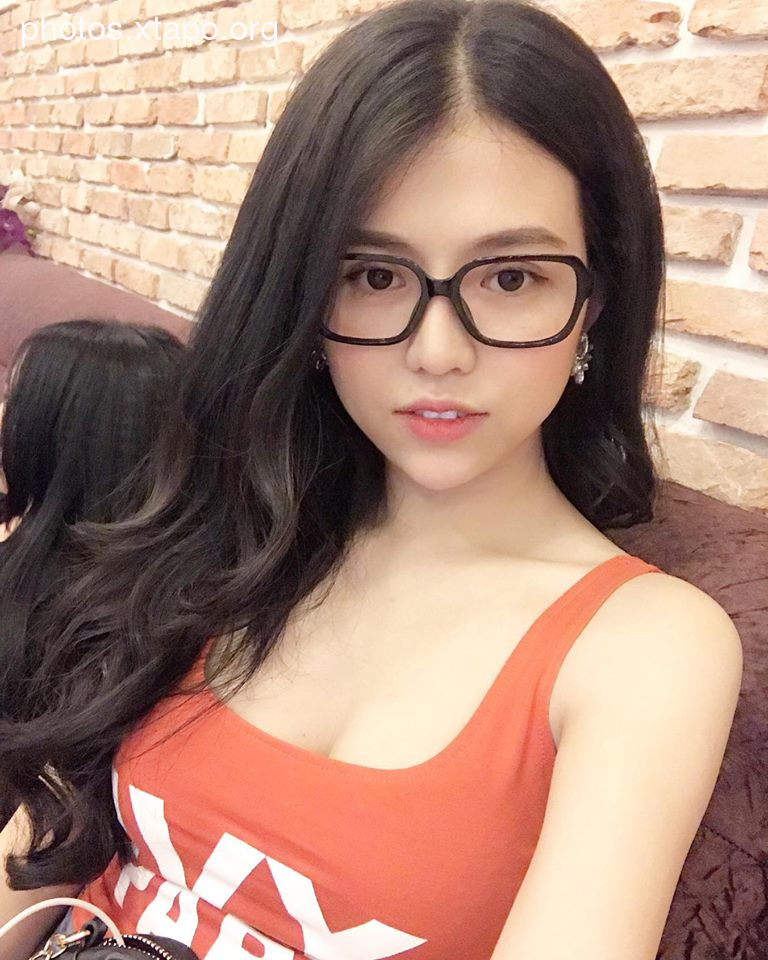 Nghi Lovely Picture and Photo