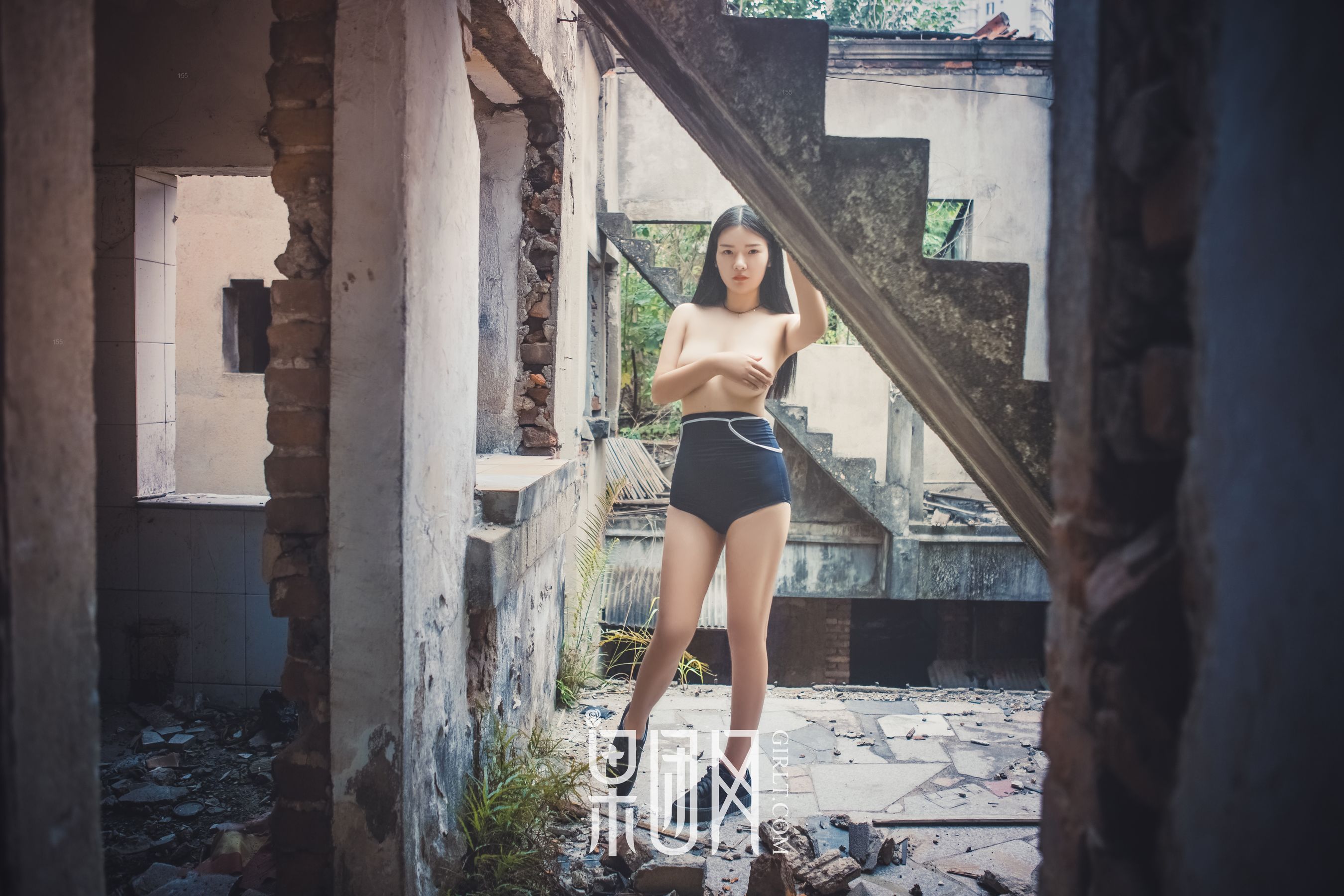 In the old house of silence, a fragrant drama is being staged Fruit Group Girlt No.089