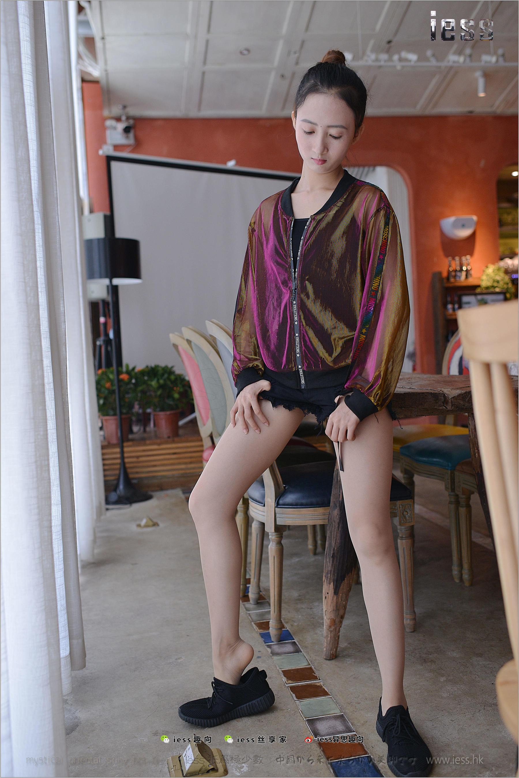 Silk Foot Bento 155 Momo MOMO's Sports Shoes