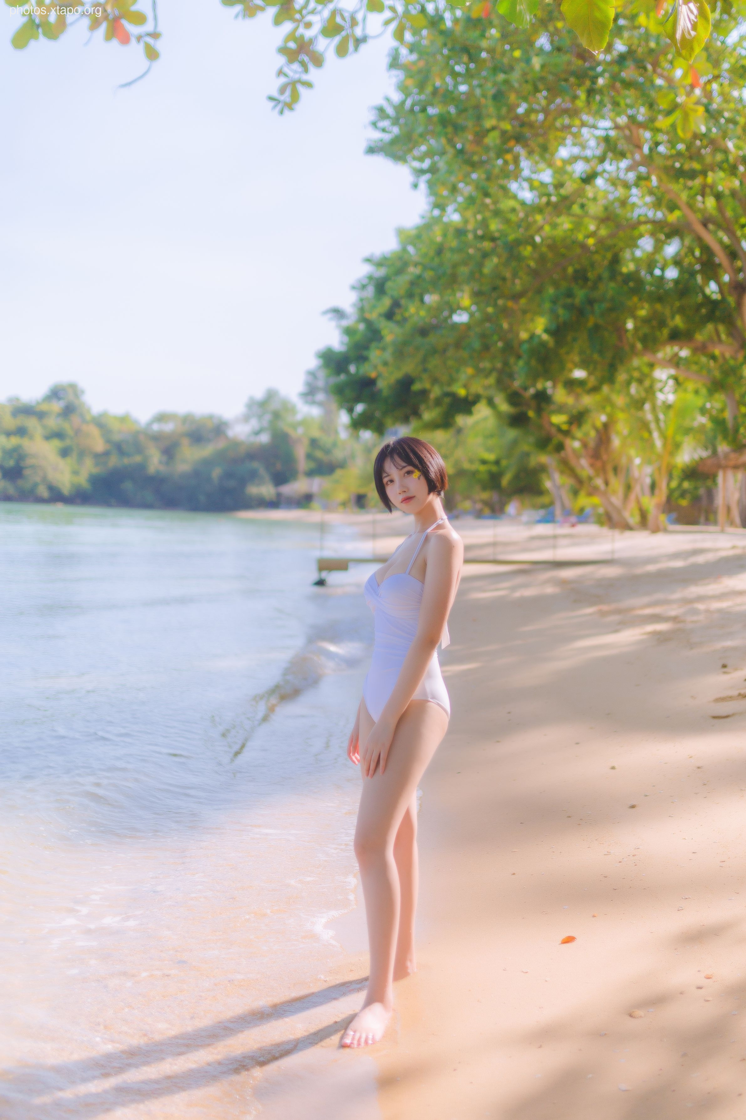 NO.017 White Swimsuit 30p-270MB