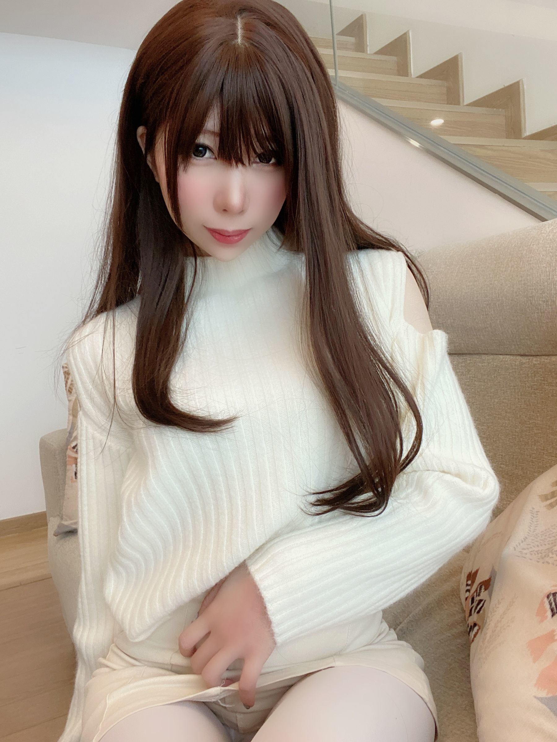 COS Welfare Two -dimensional busty beauty Luo Ko -Strawberry Girlfriend