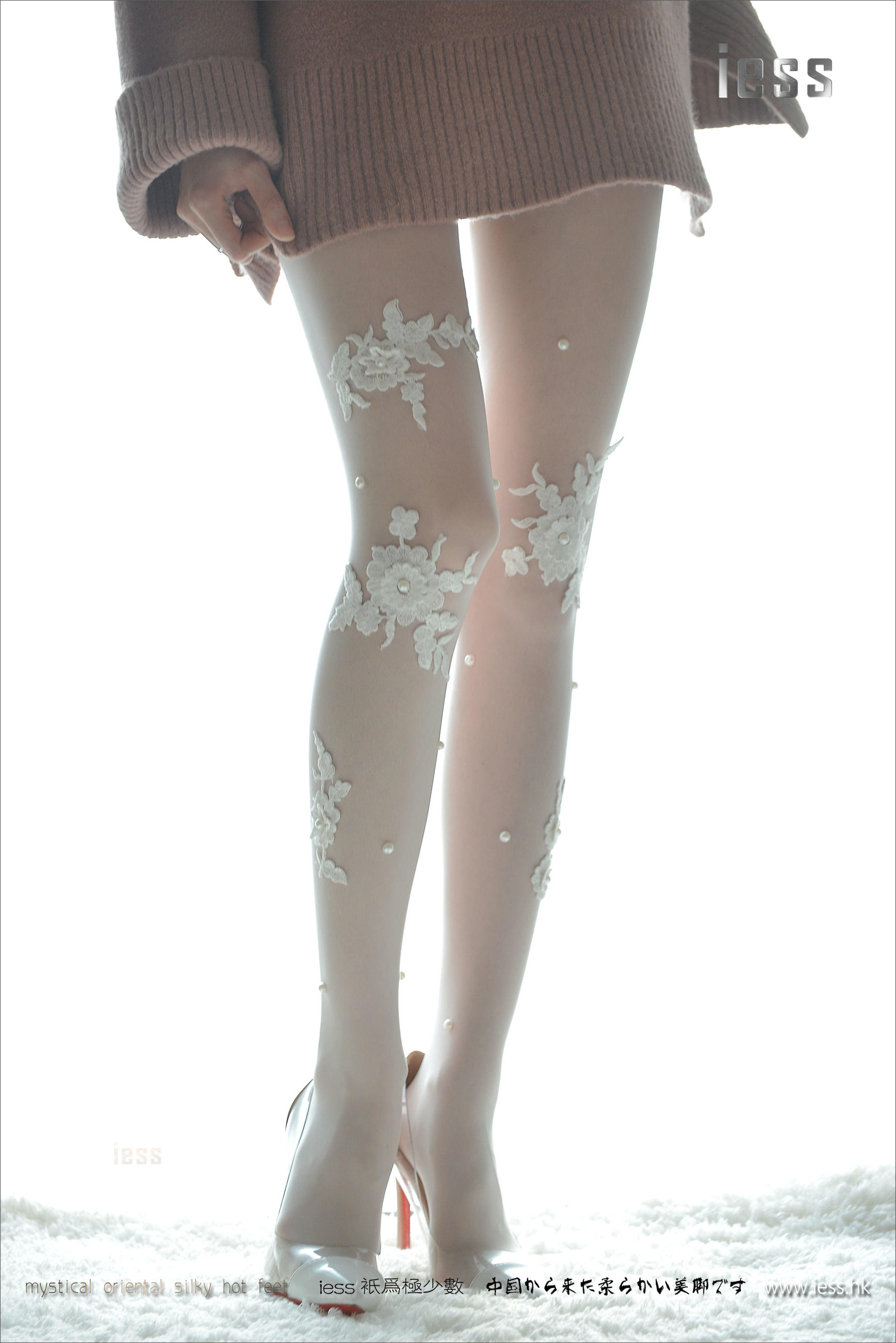 Silk Foot Bento 083 Jiajia Snow Lotus IESS Thinky Orientation