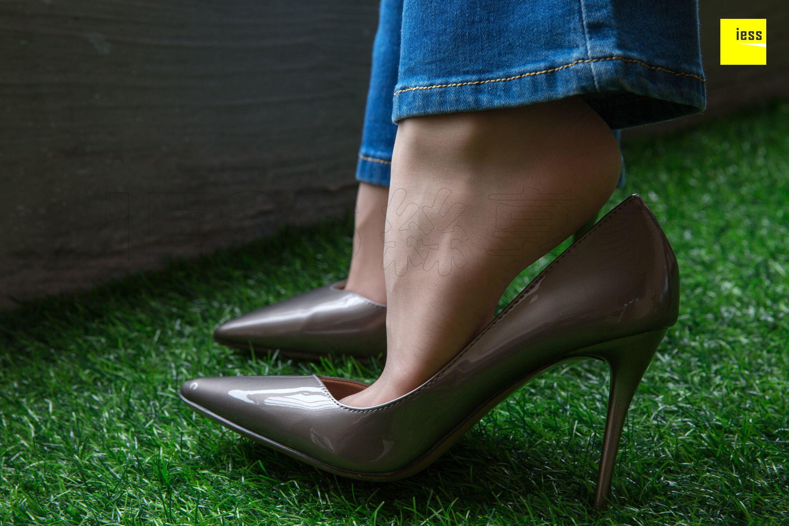 Spicy Mom Junjun The Bar Mom's Fan Toules Pants Short Silk Different Thoughts to IESS Silk House 236