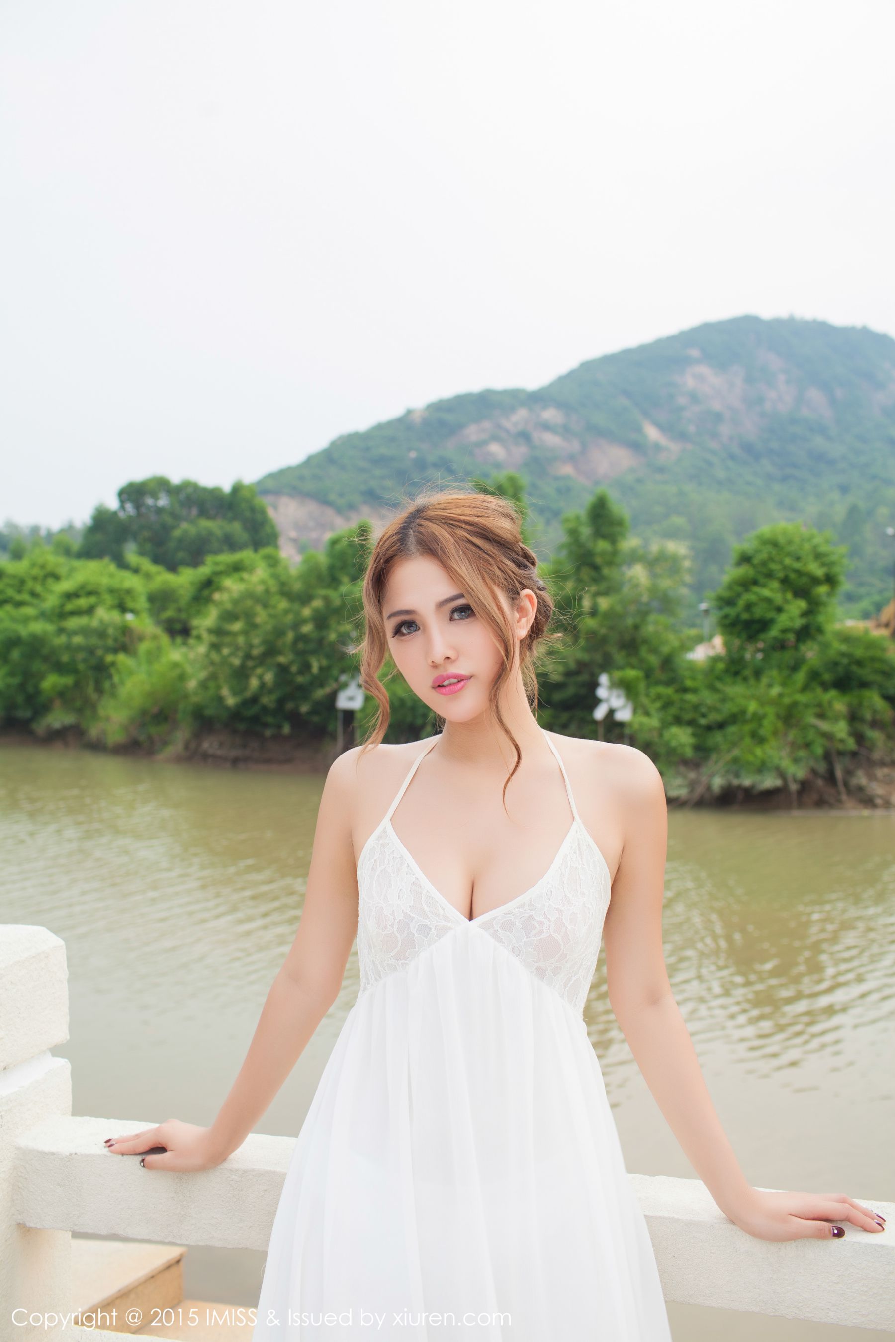 Yanyan Yanyan Tongcheng Travel 爱 i Vol.008