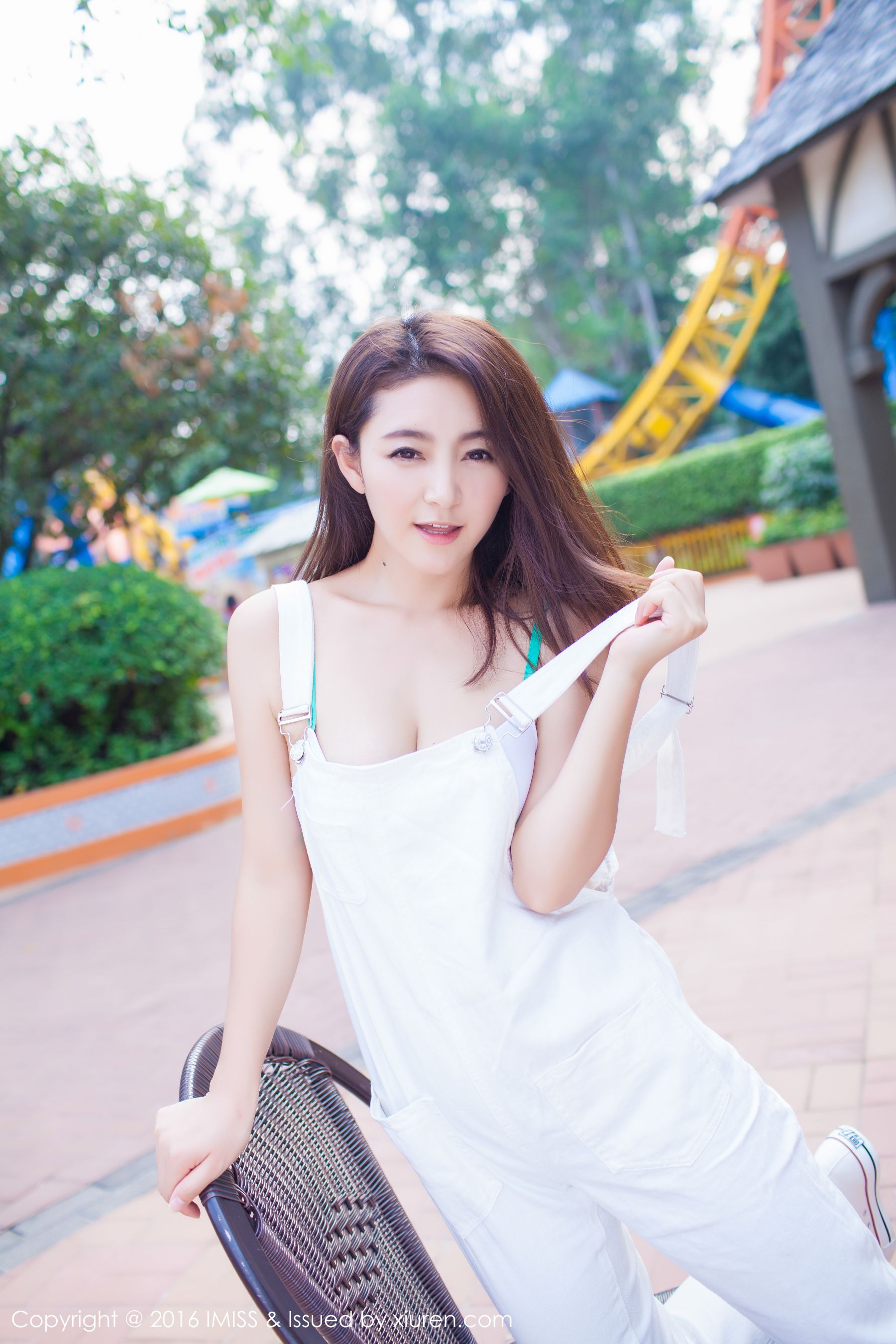 Xia Mo GIGI 2 sets of clothing street shots Ai MISS VOL.066