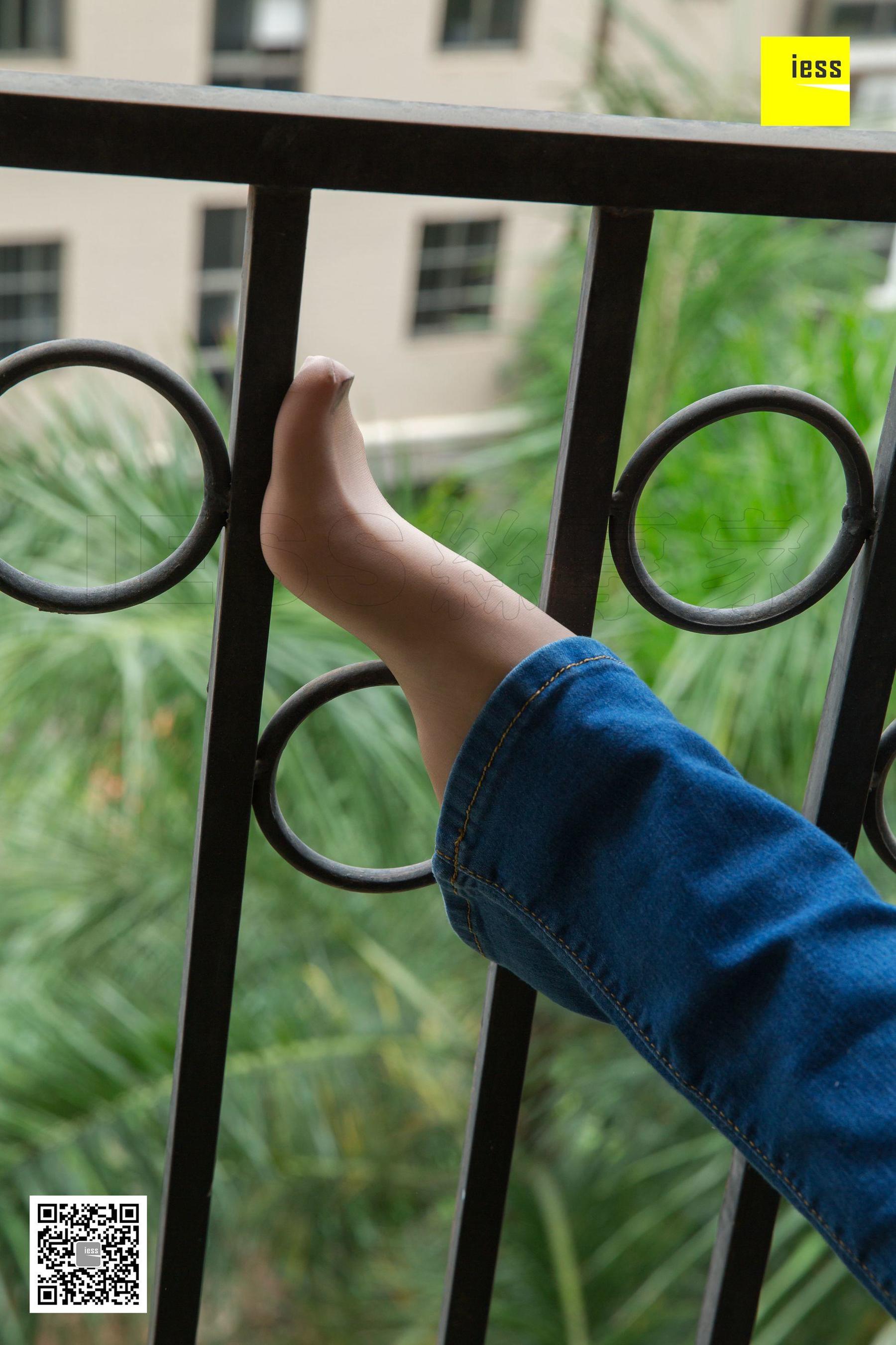 Spicy Mom Junjun The Bar Mom's Fan Toules Pants Short Silk Different Thoughts to IESS Silk House 236