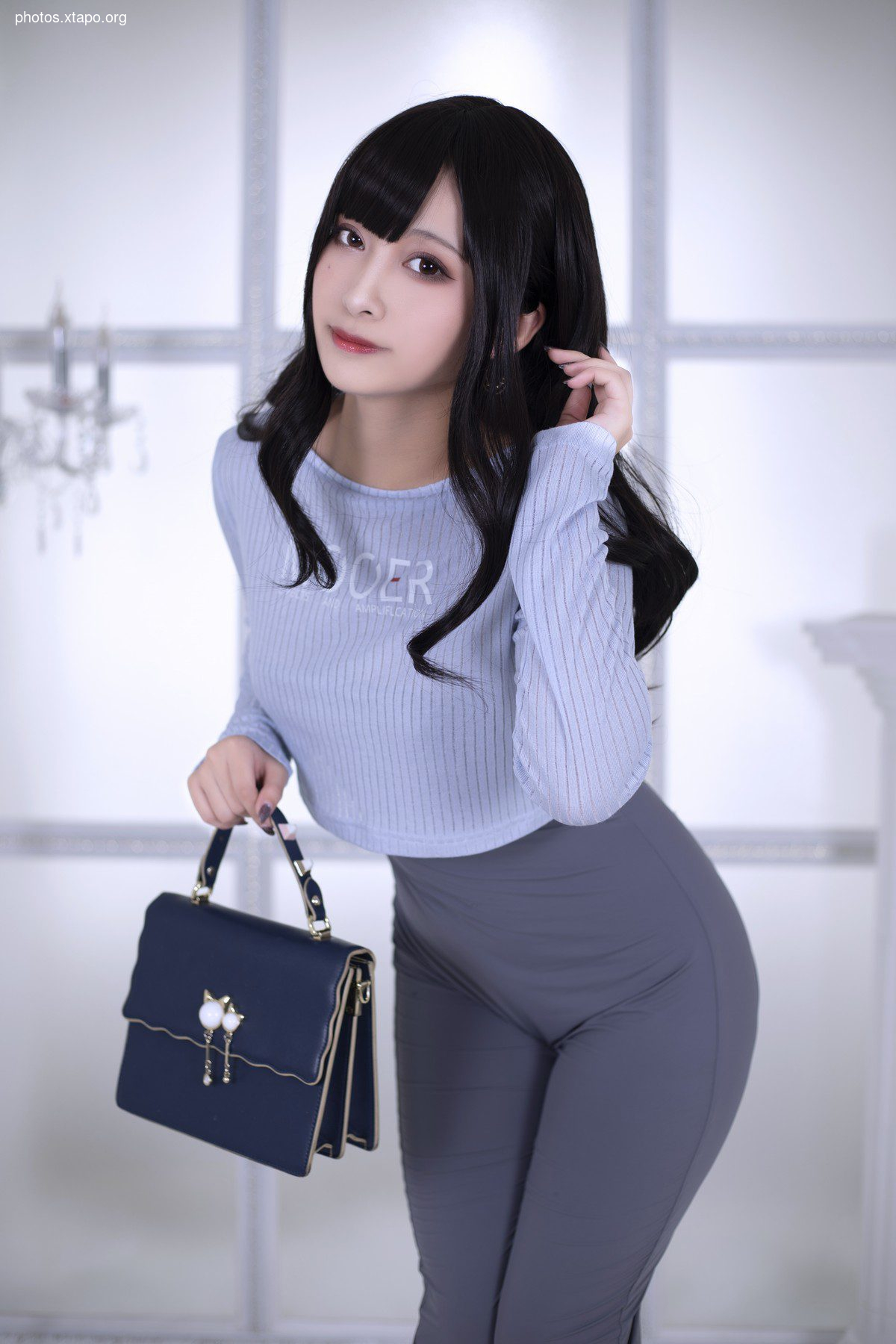 Anime blogger Luo Li Lolisama Guitar Sister Theme Private House Sexy Gray Together with Dew Glip Skirts Seduction 73p