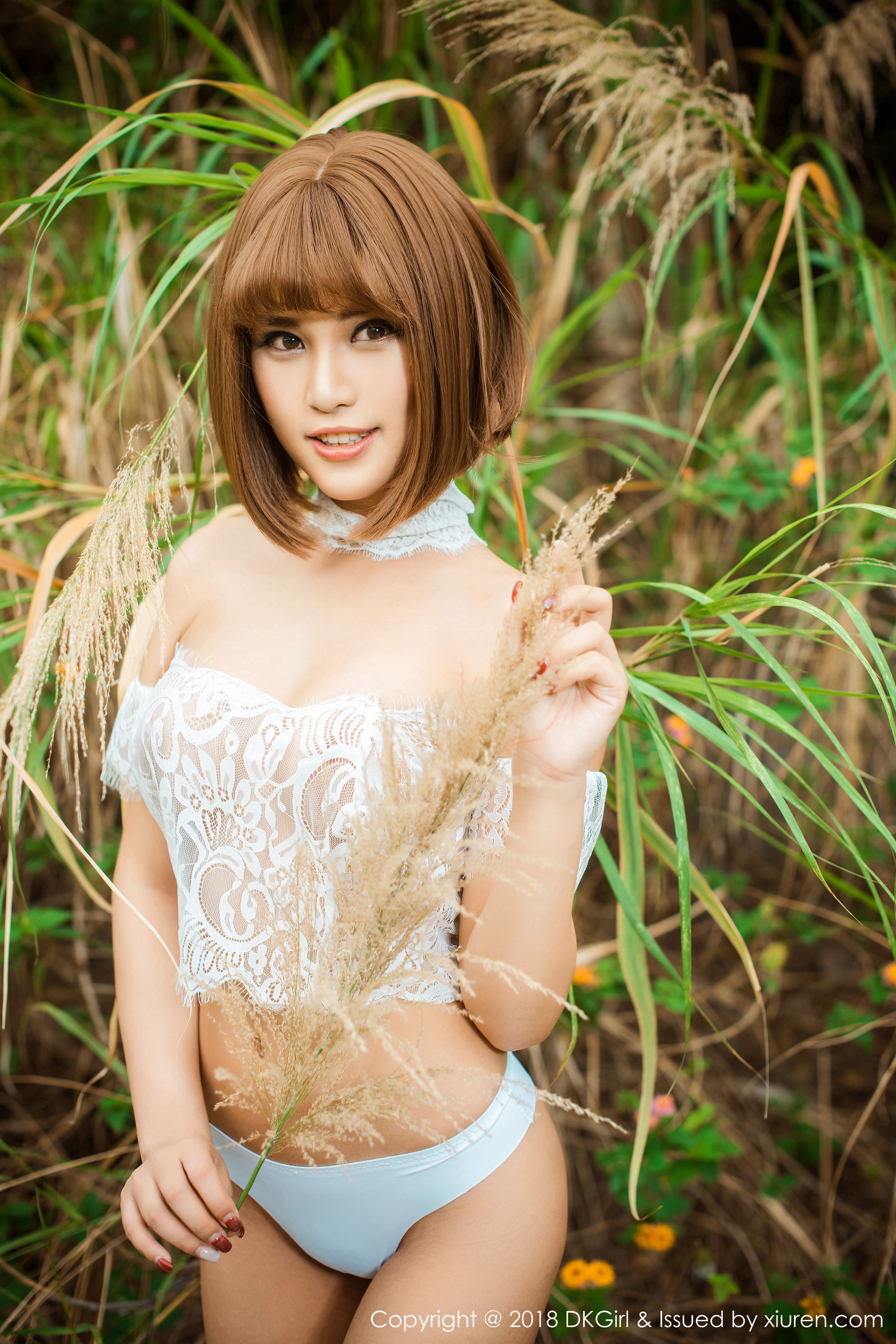 Mengbaoer Boa Youth Pure Beauty and Wilderness Outdoor Exam Royal Girl DKGIRL Vol.074