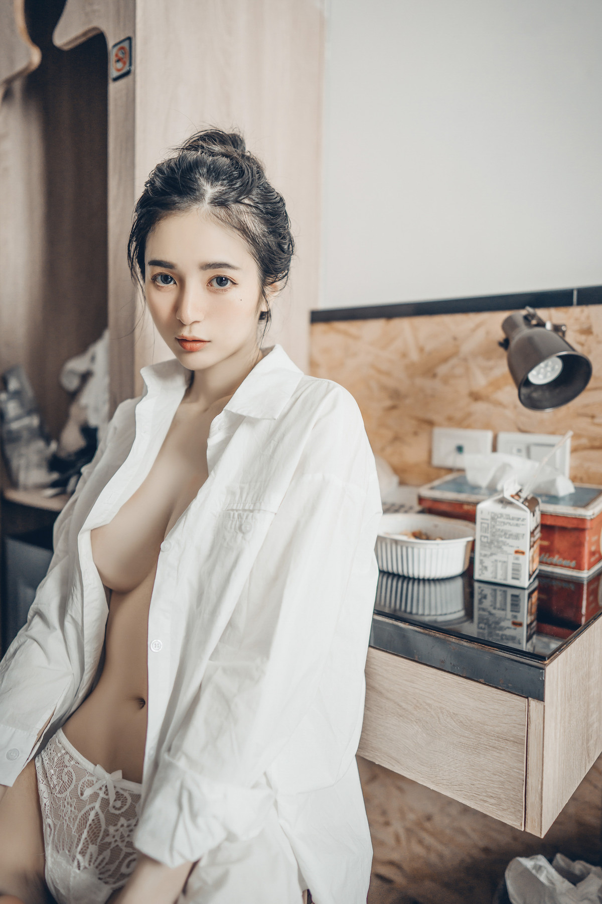 I finally made an appointment with the goddess to take a bath, but the towel kept falling off, and finally I didn’t wear it anymore and just took photos of S-class beauties - Chenchen Vol.01