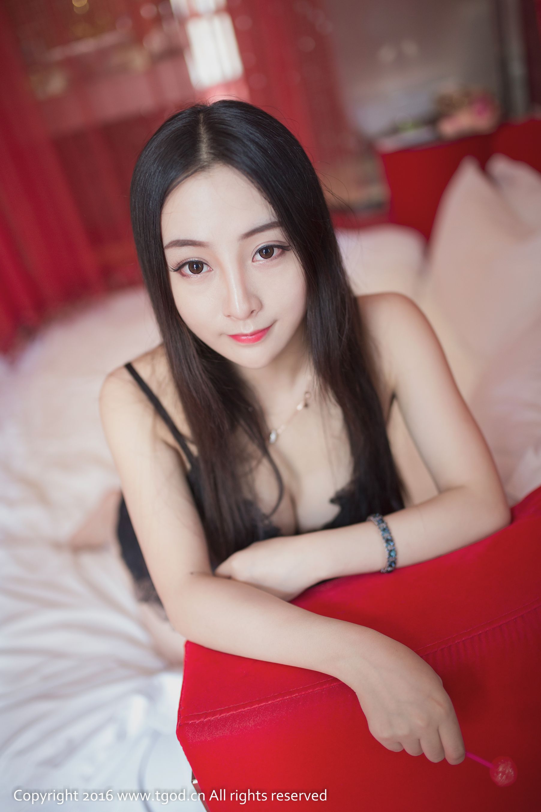 Chen Vicky Jiaojiao Want to Drives Red Lips Push Goddess TGOD