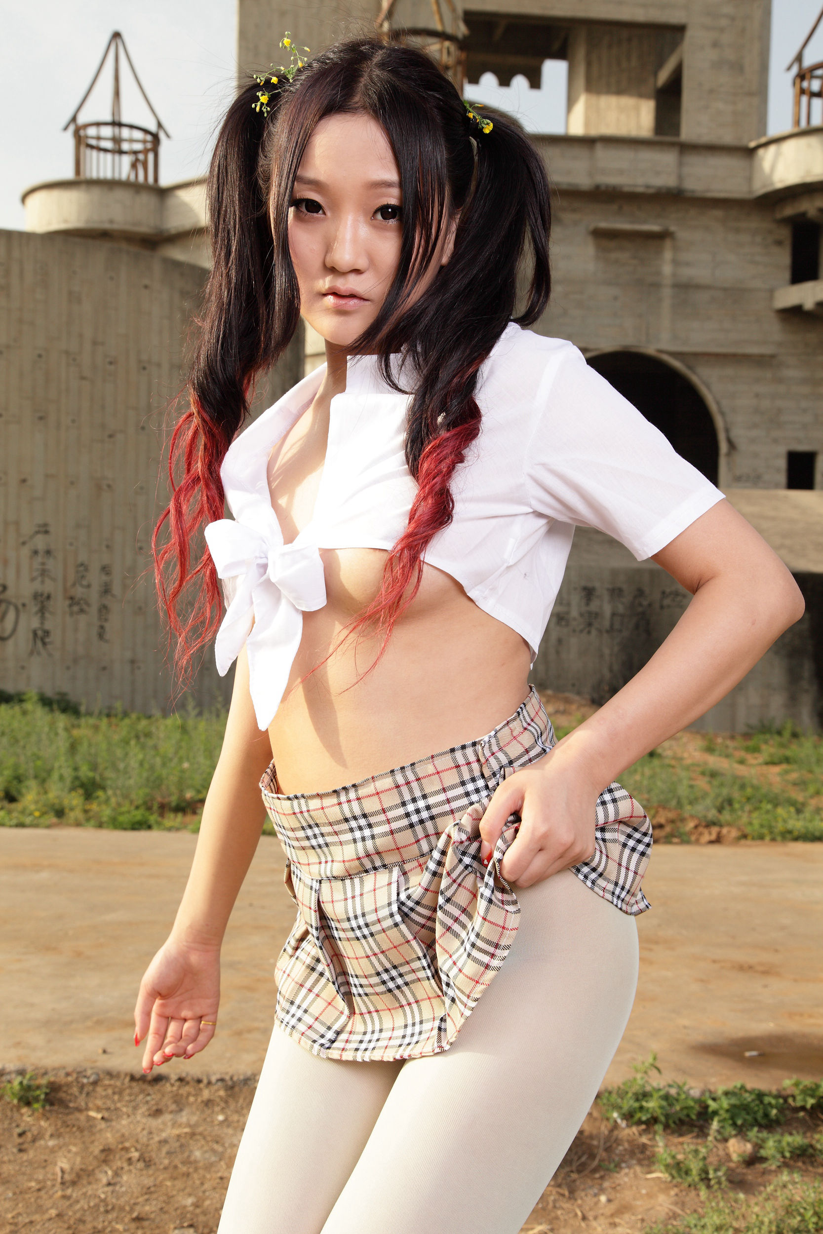 I love wearing stockings, I also love travel, and I love to only wear stockings to travel AISS Aisi