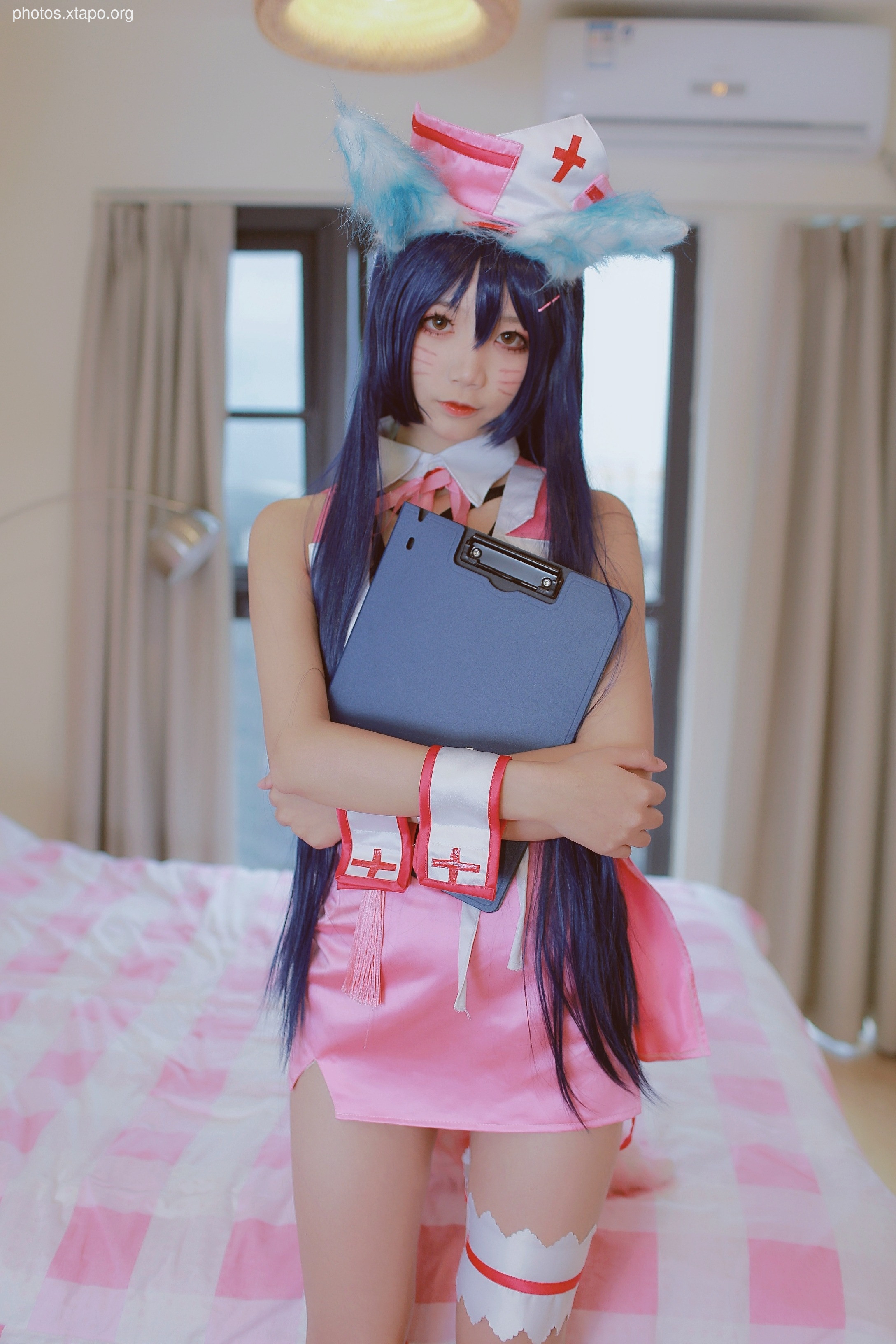 Five more than a hundred ghost Aju Nurse Series 37P-174MB