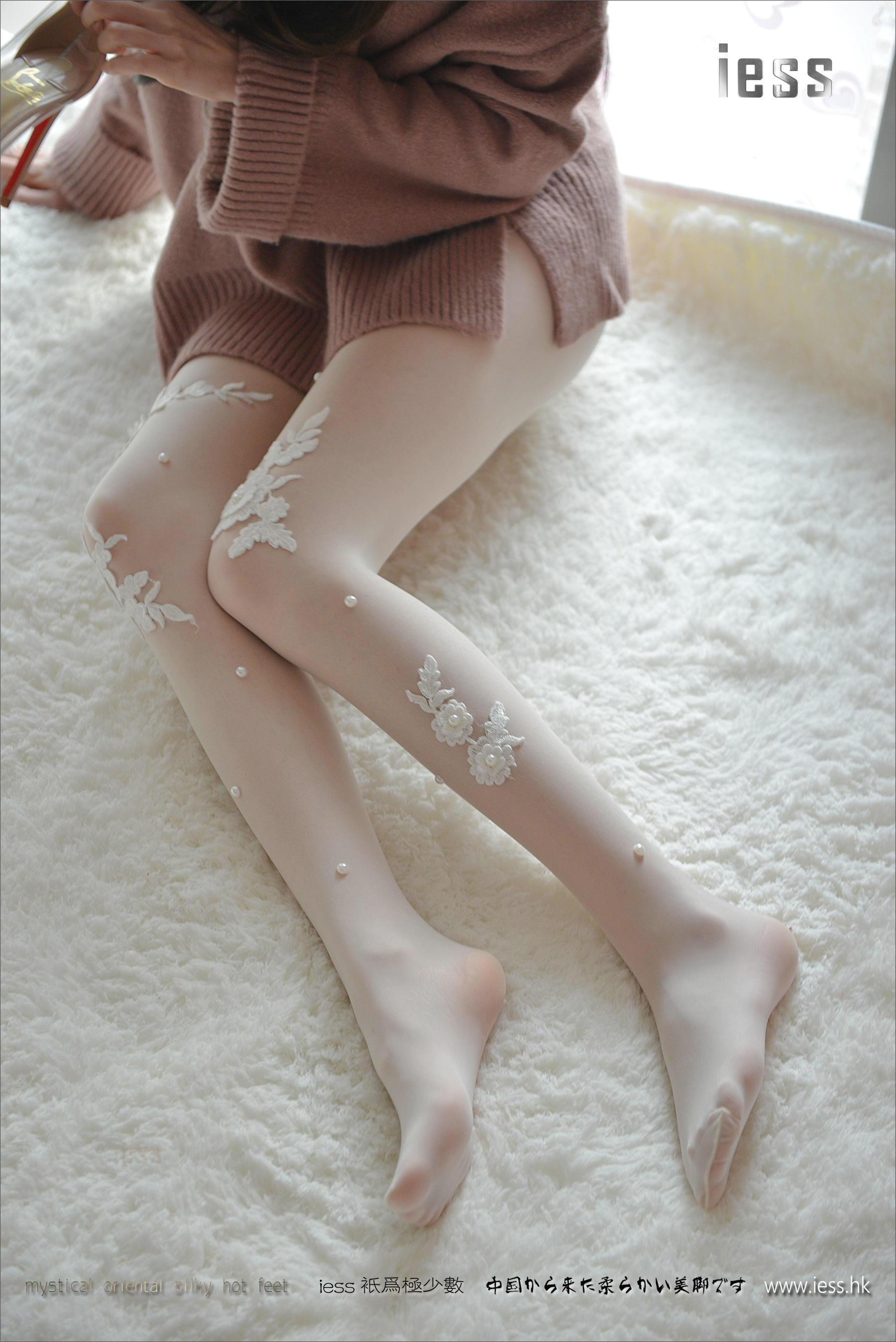 Silk Foot Bento 083 Jiajia Snow Lotus IESS Thinky Orientation