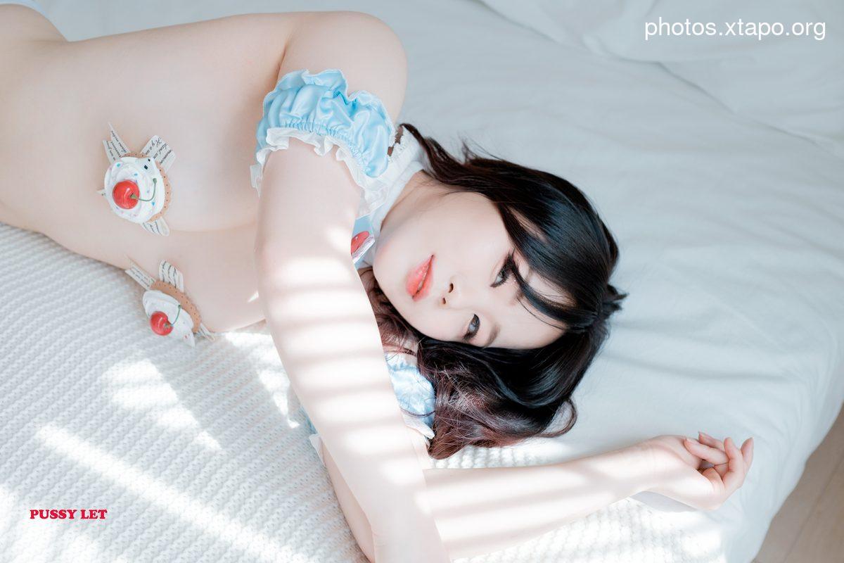 PUSSYLET Vol.22 SUYEON – No.01 Dessert Alice In Wonderland Concept