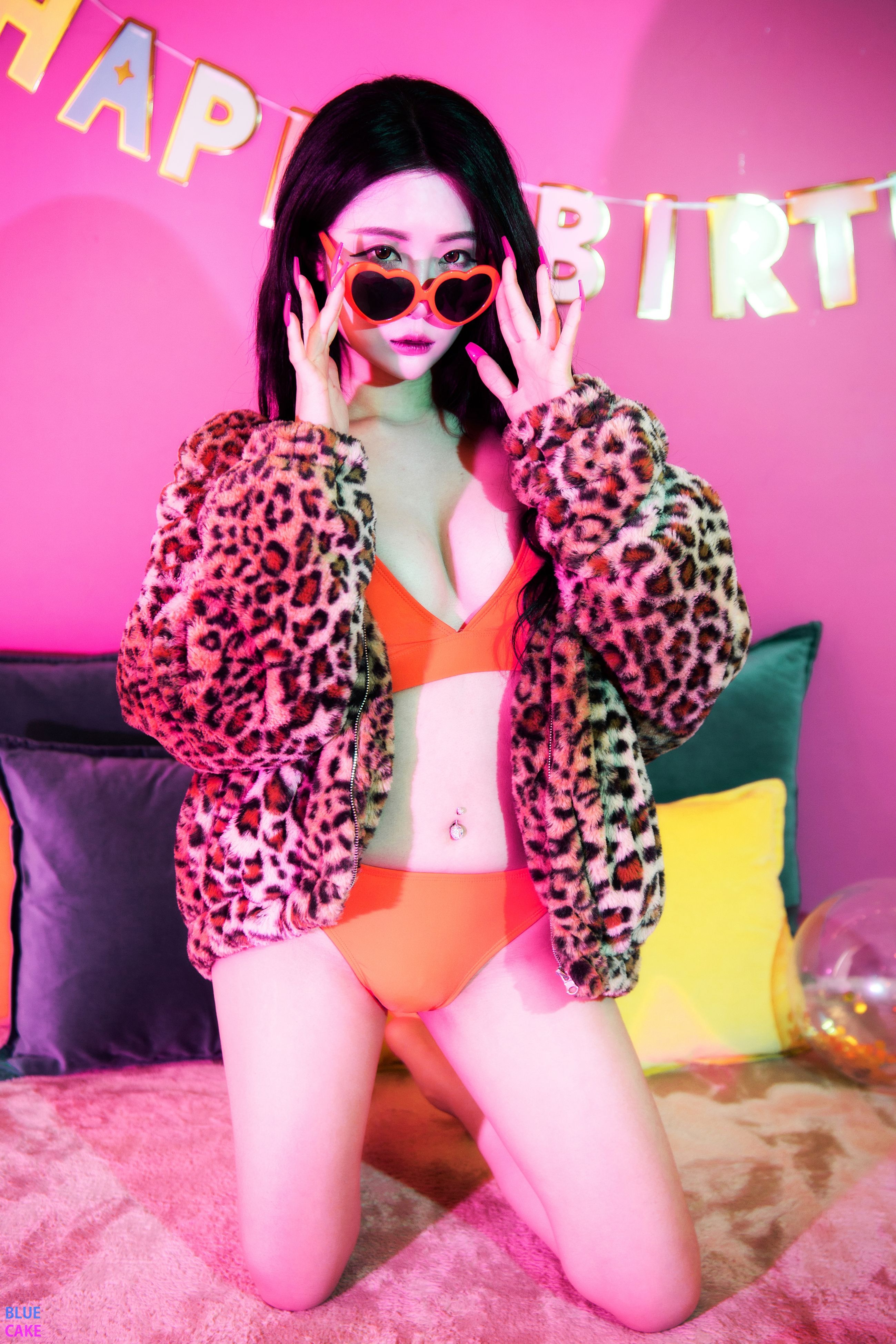 Bomi (보미) - BLUECAKE Happy Bomiday 95P-1.14GB